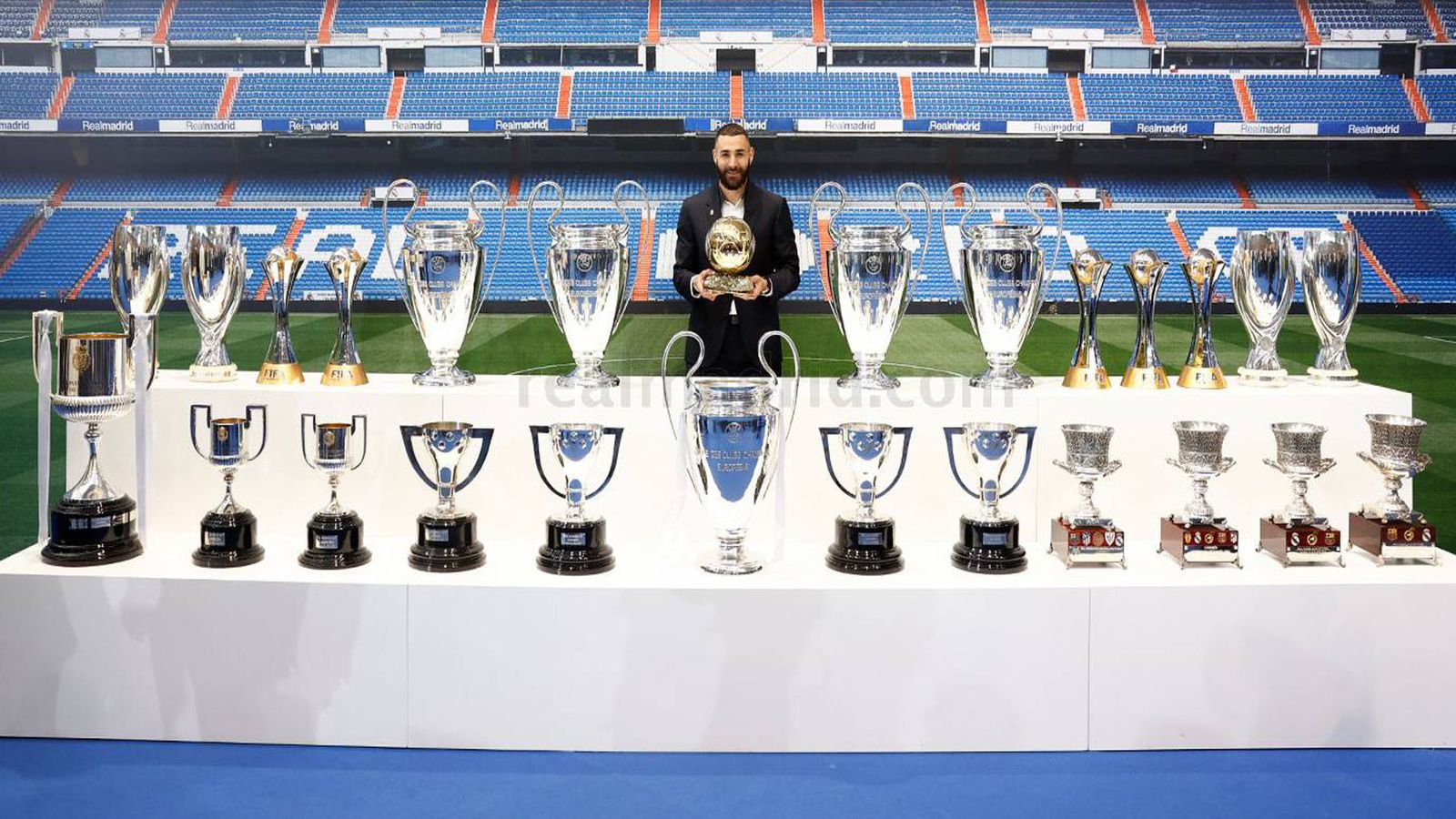 Benzema se despide