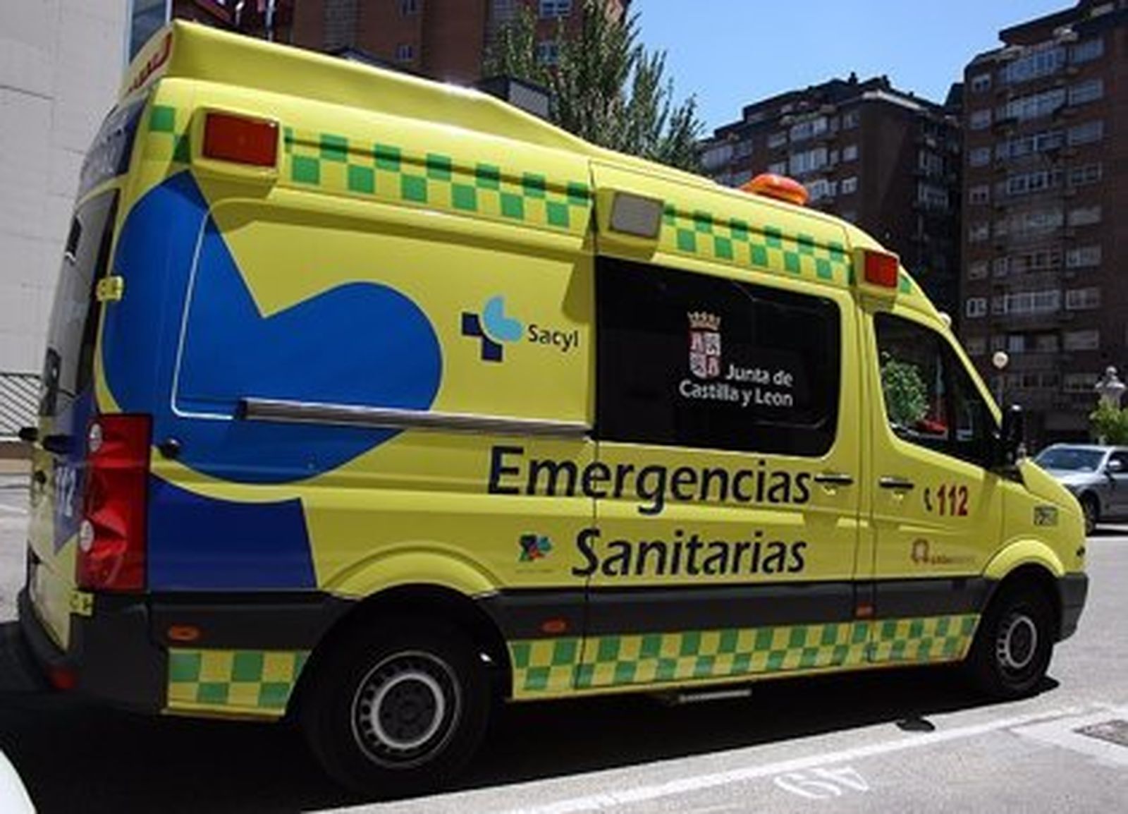 Dos jóvenes mueren en un accidente de tráfico en La Adrada, Ávila