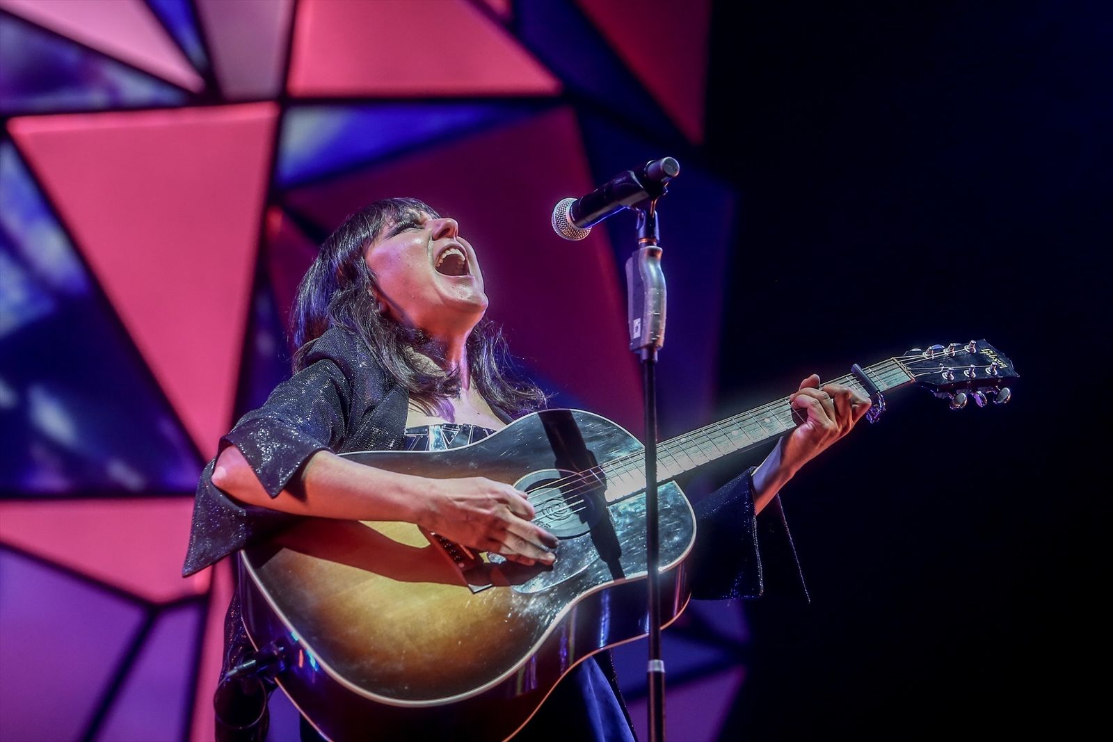 Eva Amaral durante un concierto en el Wizink Center de Madrid, en noviembre de 2021