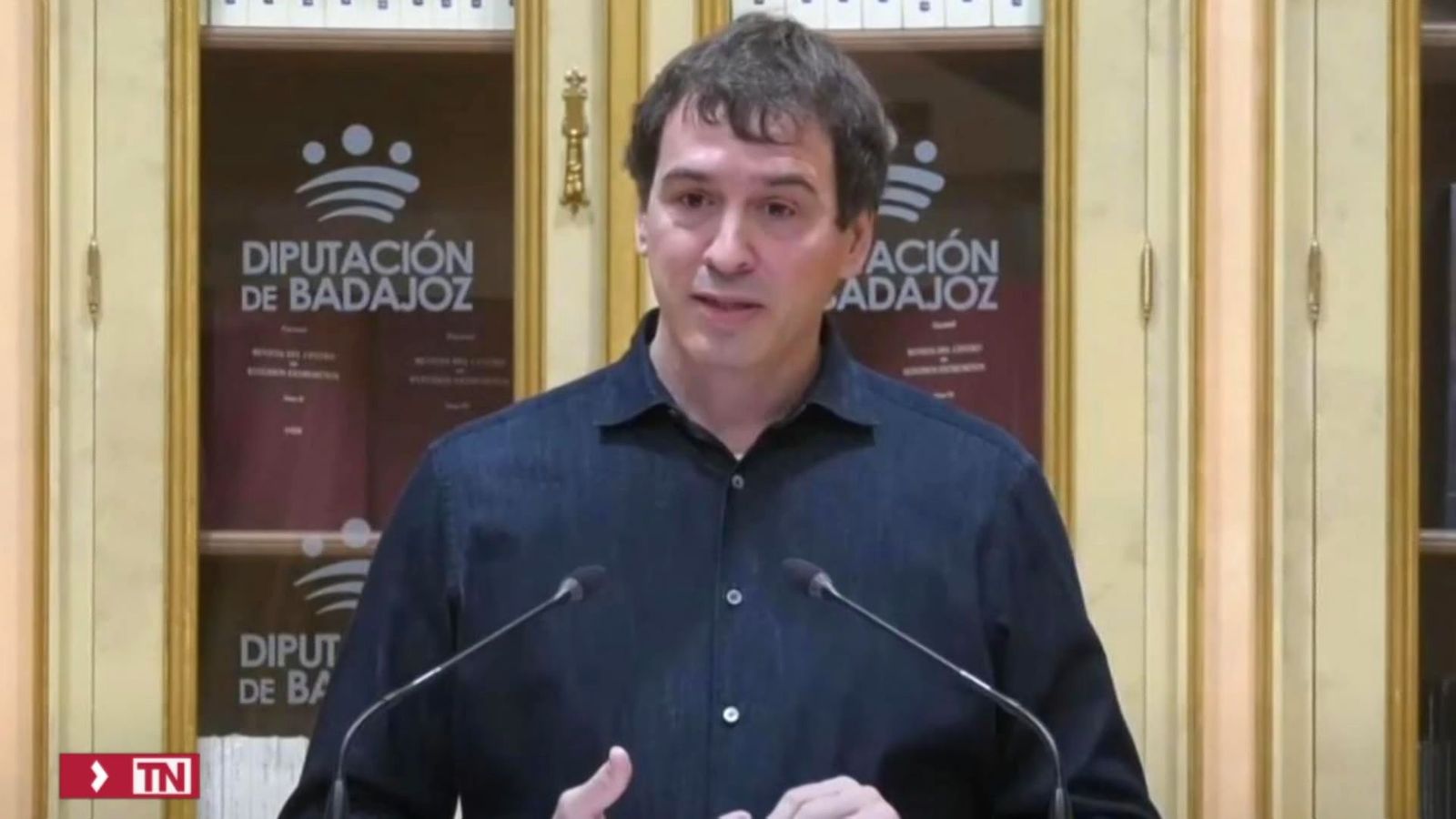 La fiscal de Badajoz pide la revocación del auto de imputación  al hermano de Pedro Sánchez y a Gallardo