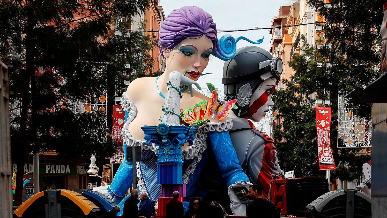 El coronavirus aplaza definitivamente las Fallas de Valencia
