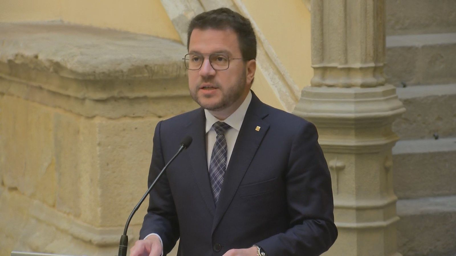 El Gobierno rechaza la propuesta de Aragonès sobre un referéndum pactado en Cataluña