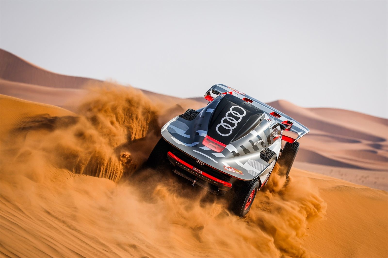 Sainz, tras ponerse líder del Dakar: "Hay que ir partido a partido, como dice el 'Cholo'"