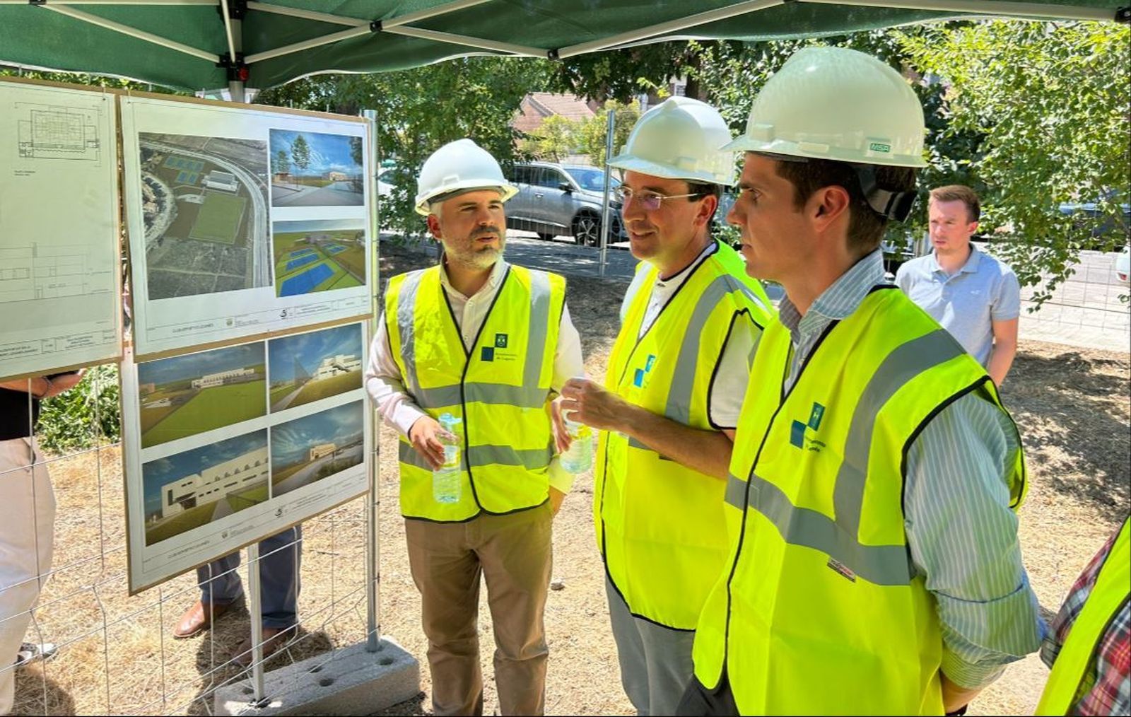 El alcalde de Leganés asiste al inicio de las obras