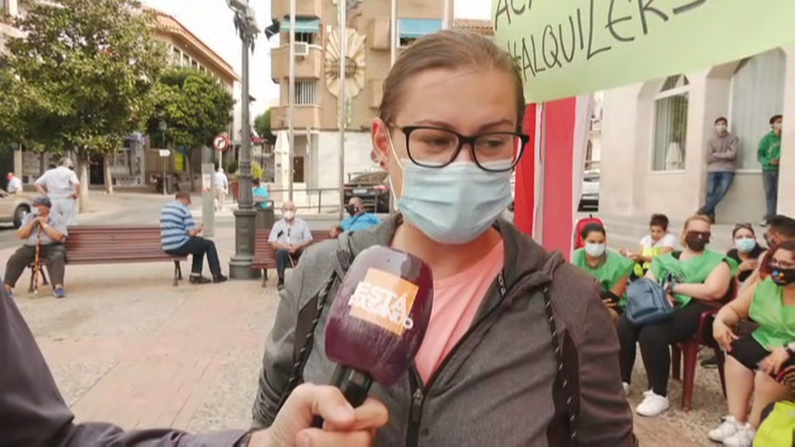 Georgina vive acampada en la calle tras ser desahuciada en Arganda del Rey