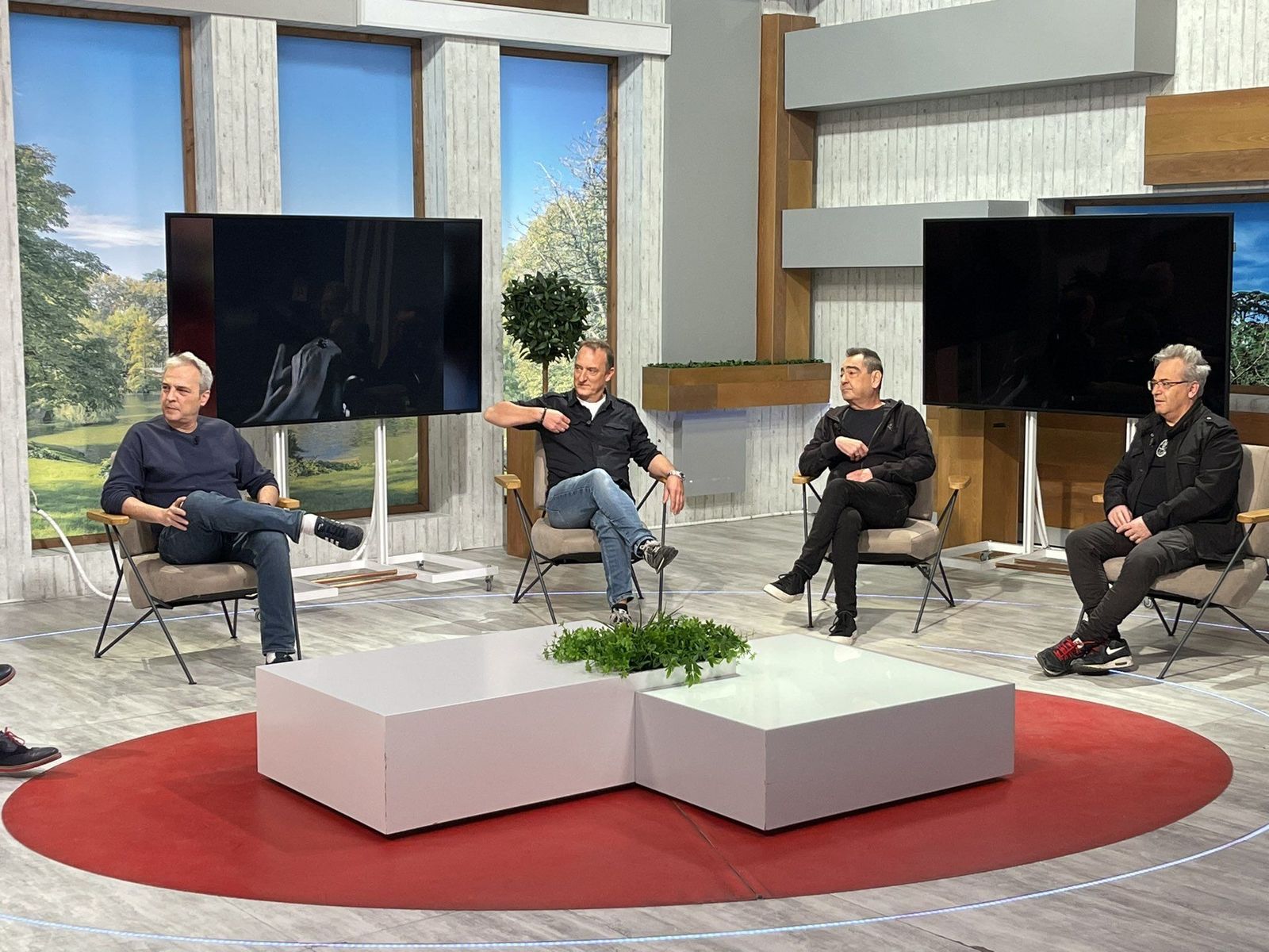 Hombres G: “El público de Madrid es muy especial para nosotros"