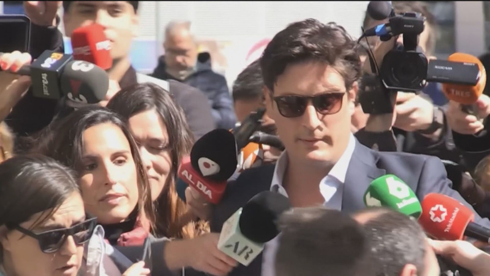 Luis Medina pide al juez que le embargue la herencia de su abuela