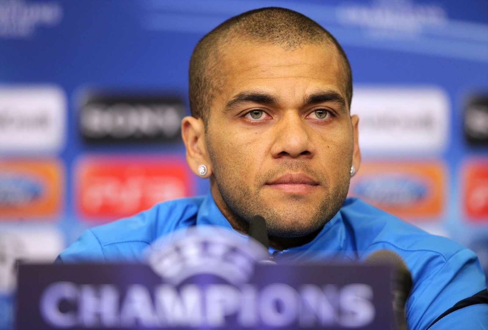 Se filtra la conversación de un amigo de Dani Alves con la prima de la víctima