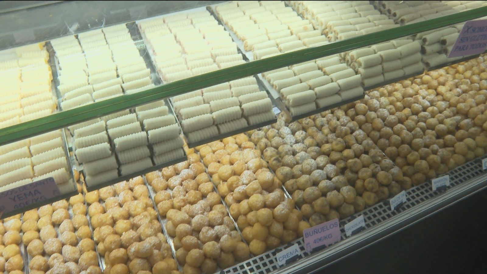 Las pastelerías madrileñas venderán más de 450.000 dulces tradicionales, 300.000 de ellos buñuelos
