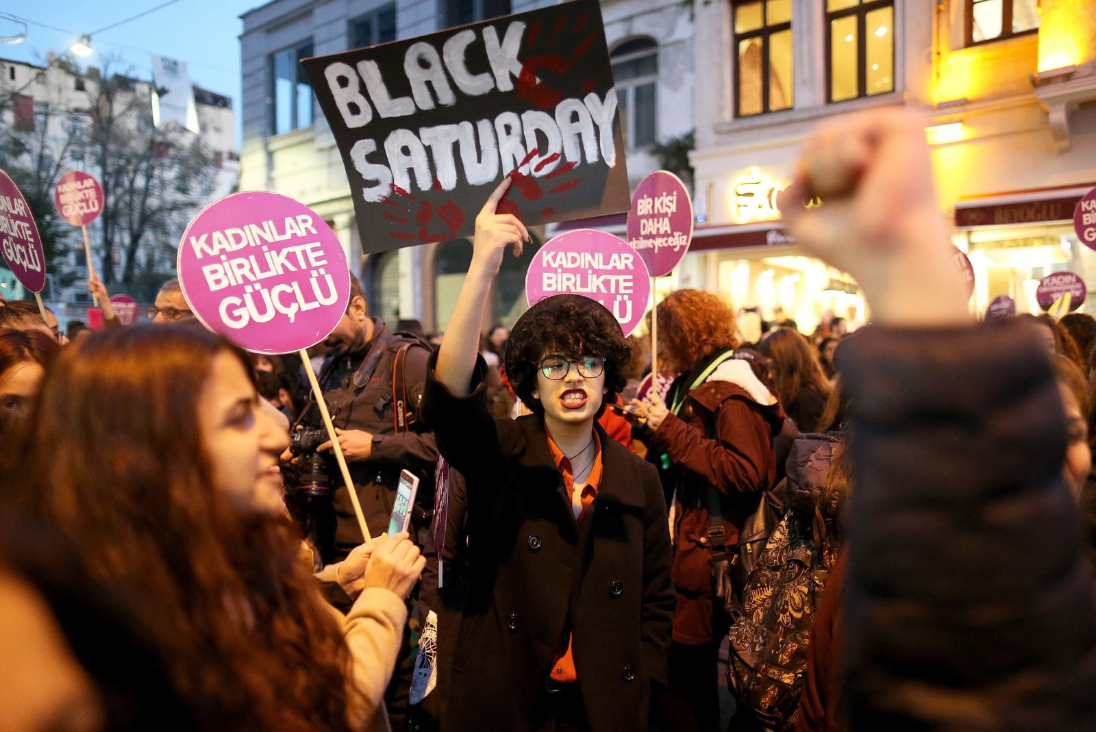 Manifestaciones por todo el mundo reclaman el fin de la violencia machista