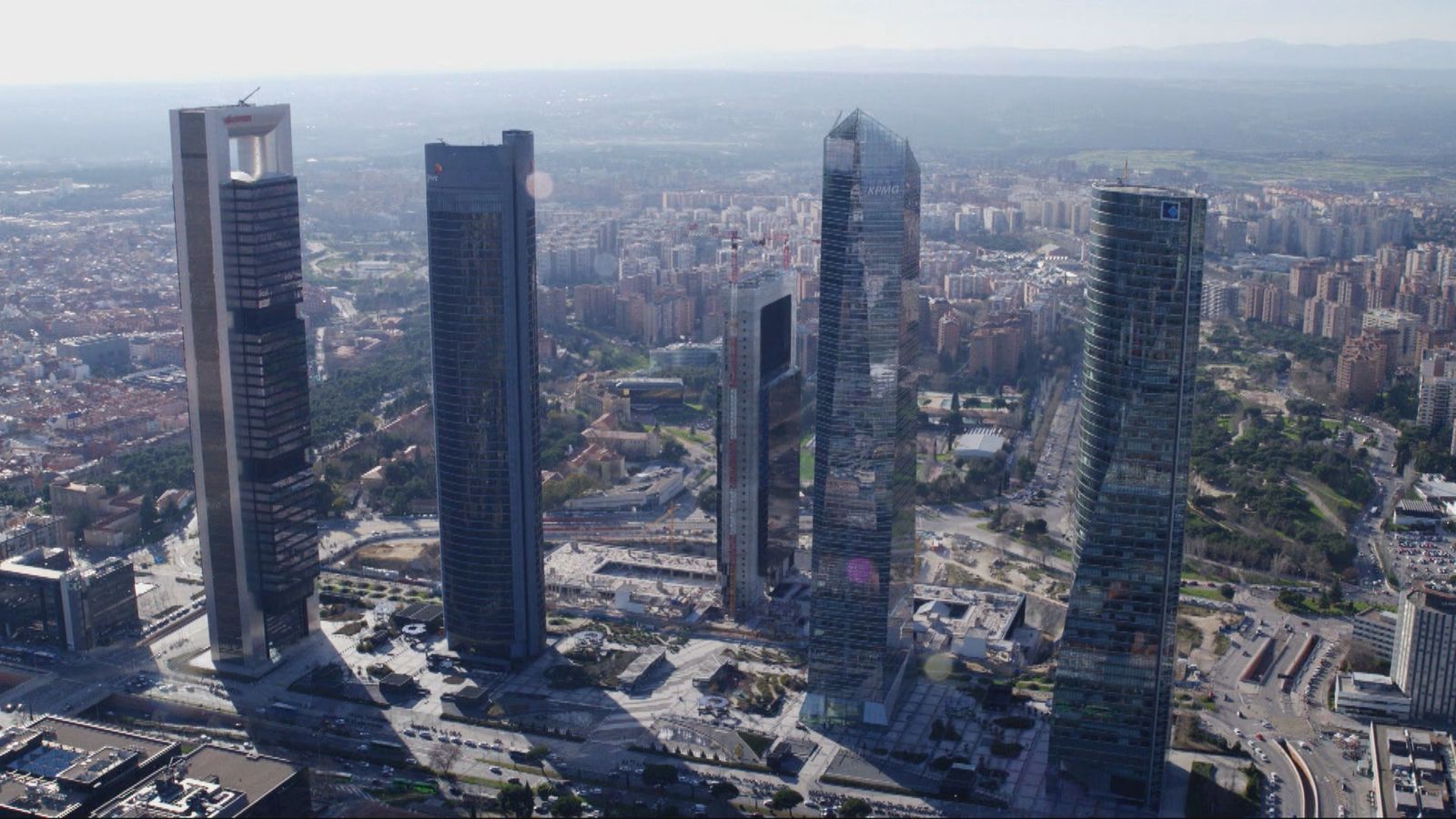 Cuatro Torres Business Area