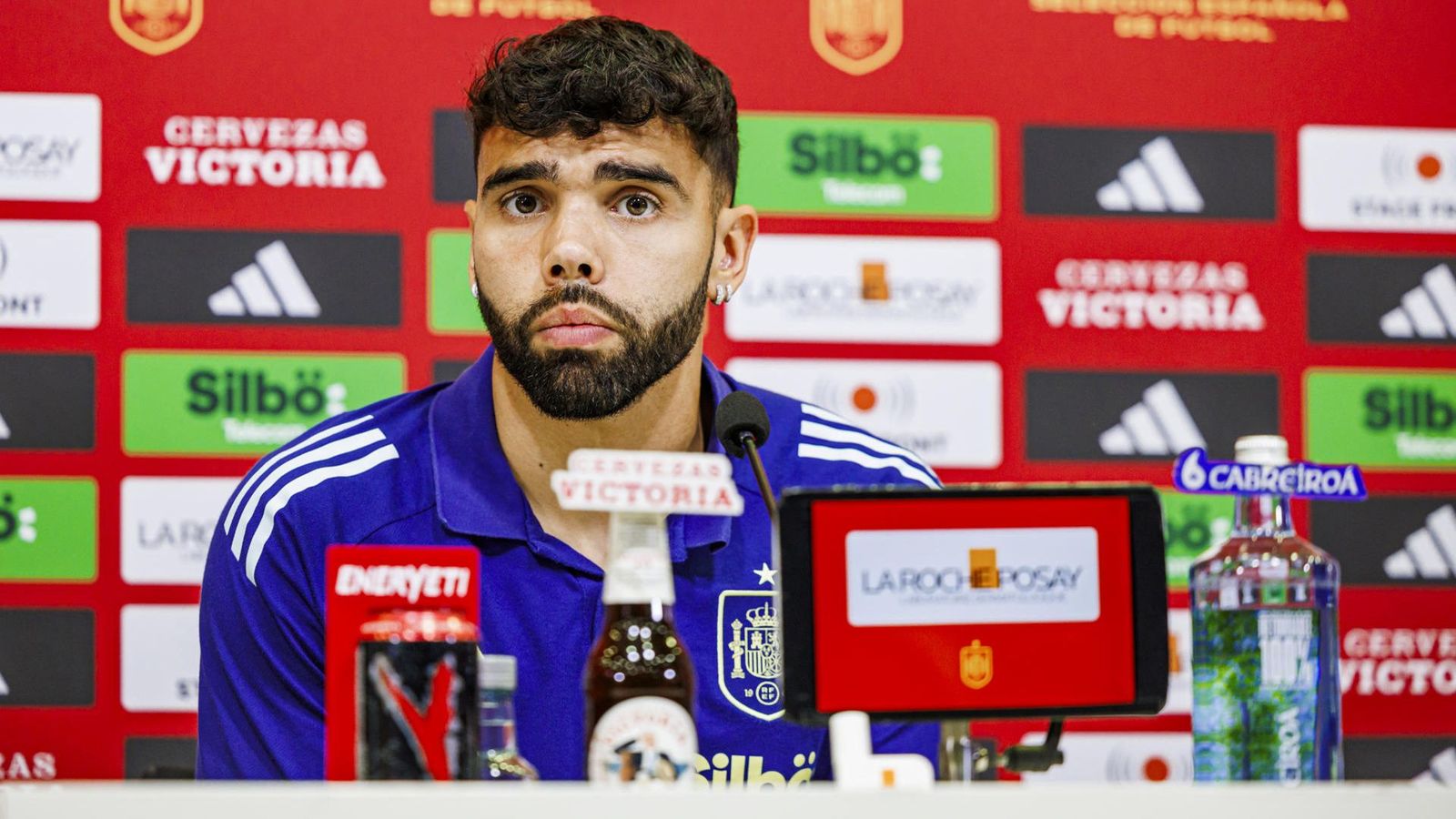 Raya descarta un bajón tras ser campeones: "Tenemos mentalidad ganadora"
