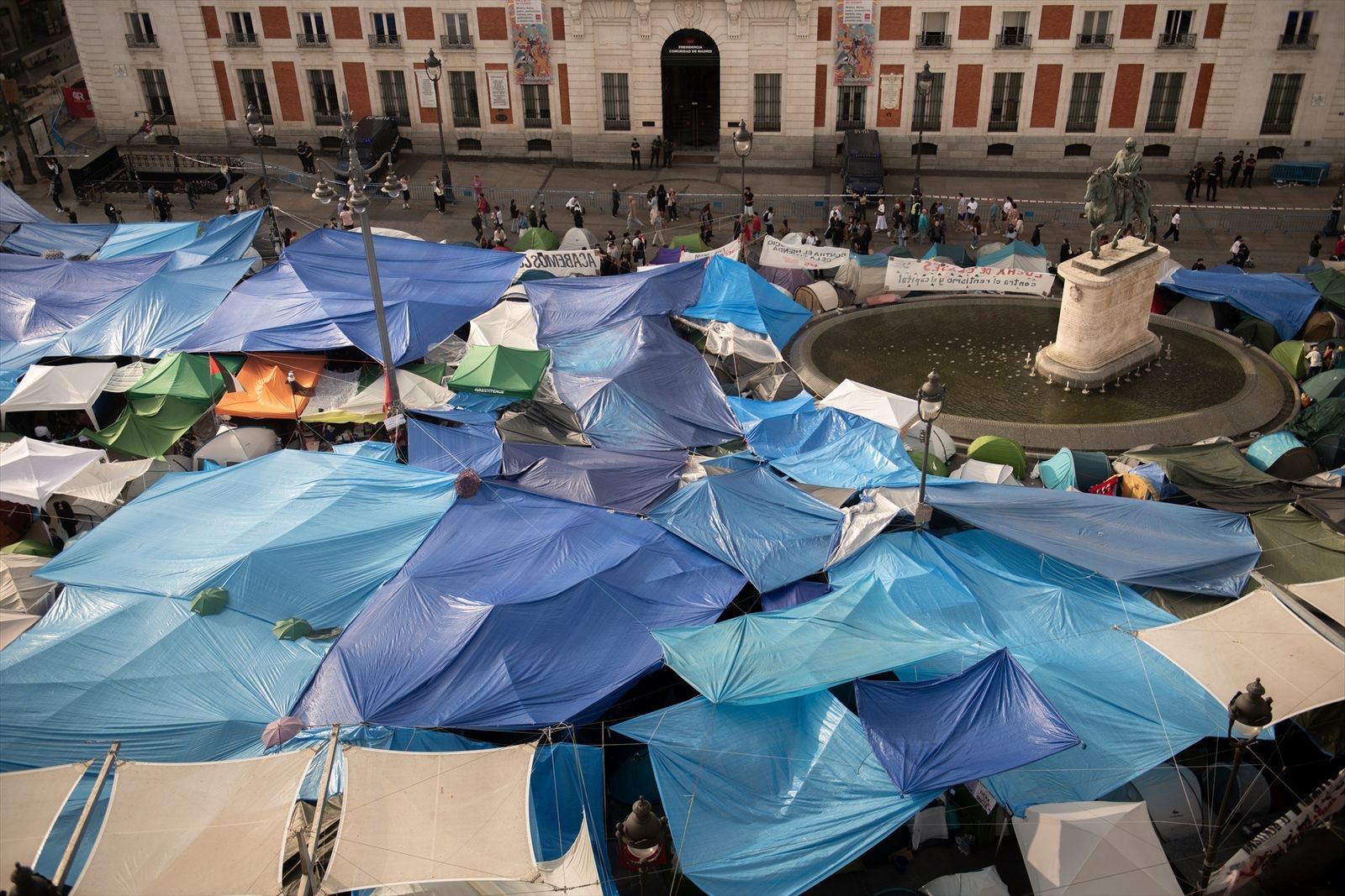 Acampada de la Puerta del Sol