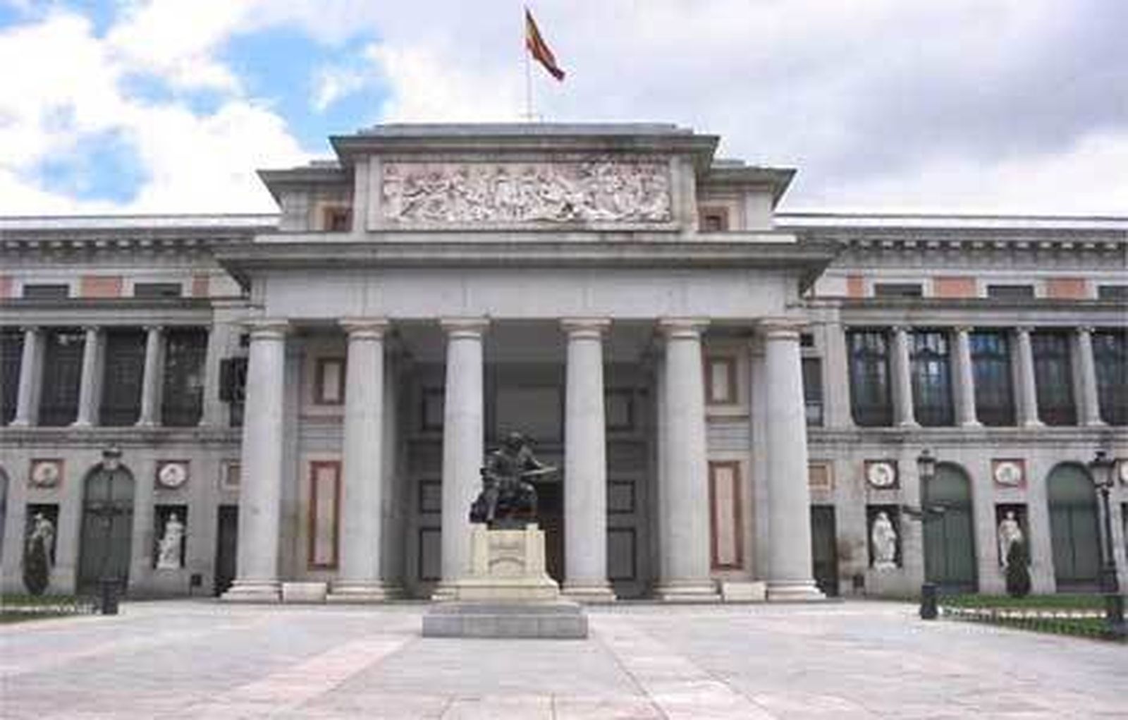 El Museo del Prado sube sus entradas