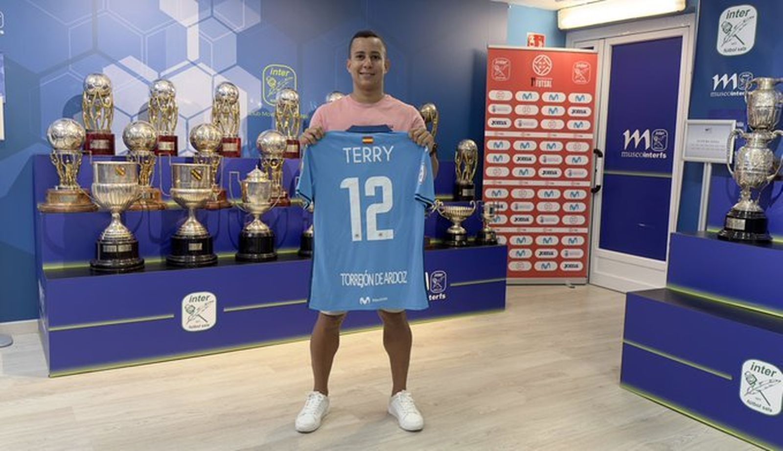 Terry dos Santos