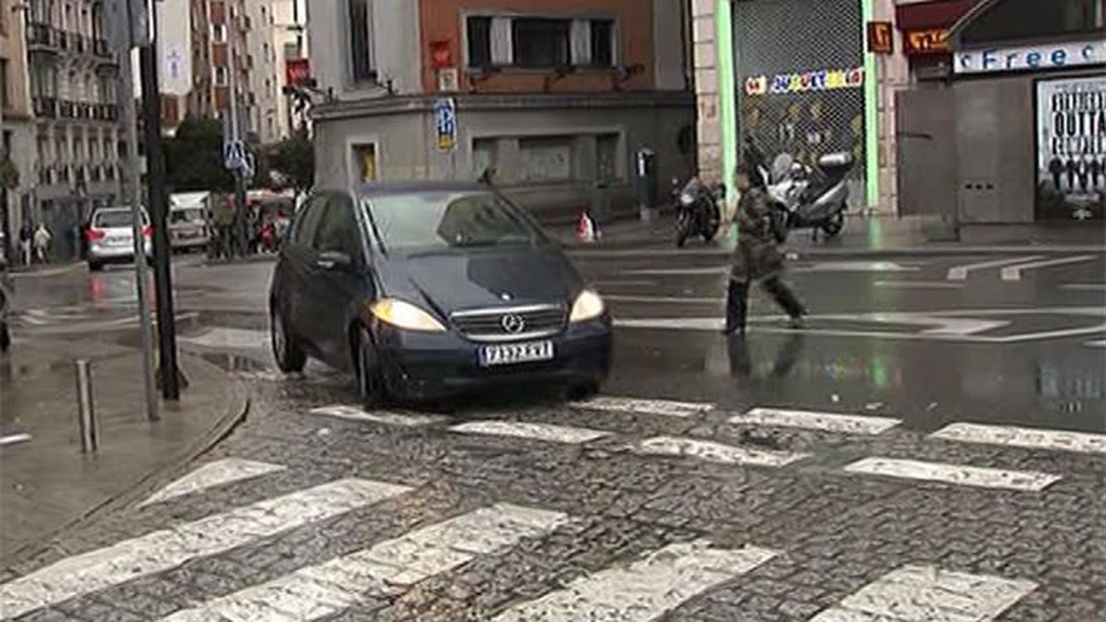 El Ayuntamiento ya sanciona en Ópera a los no residentes
