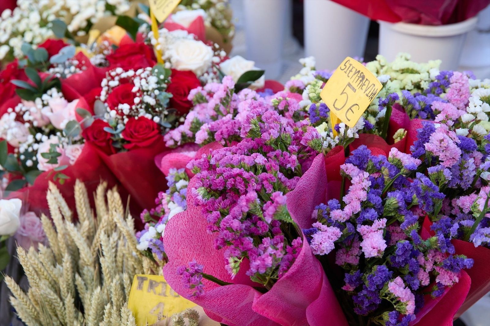 COAG anima a comprar flores frescas de Andalucía con motivo del Día de los Enamorados
