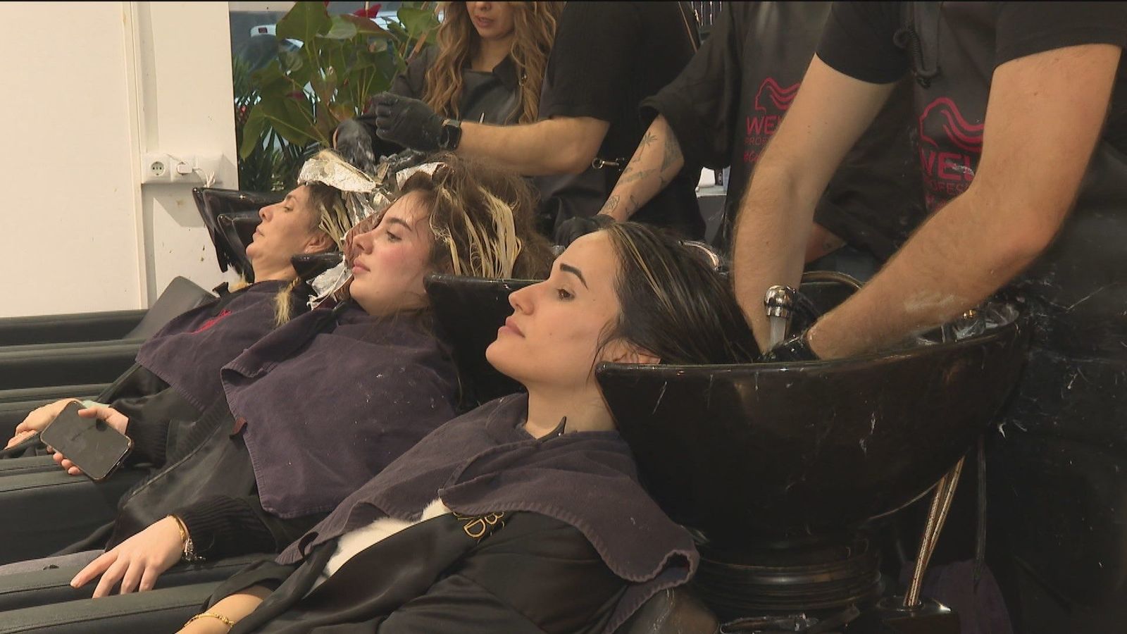 Las peluquerías también hacen su 'agosto' por Navidad