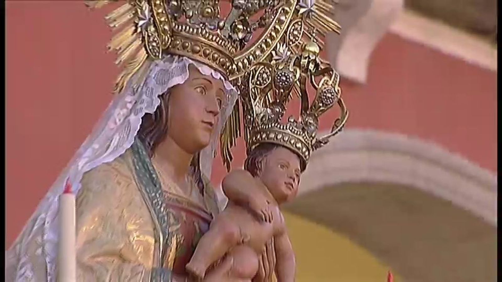 La misa y la procesión de la Almudena, este sábado en Telemadrid