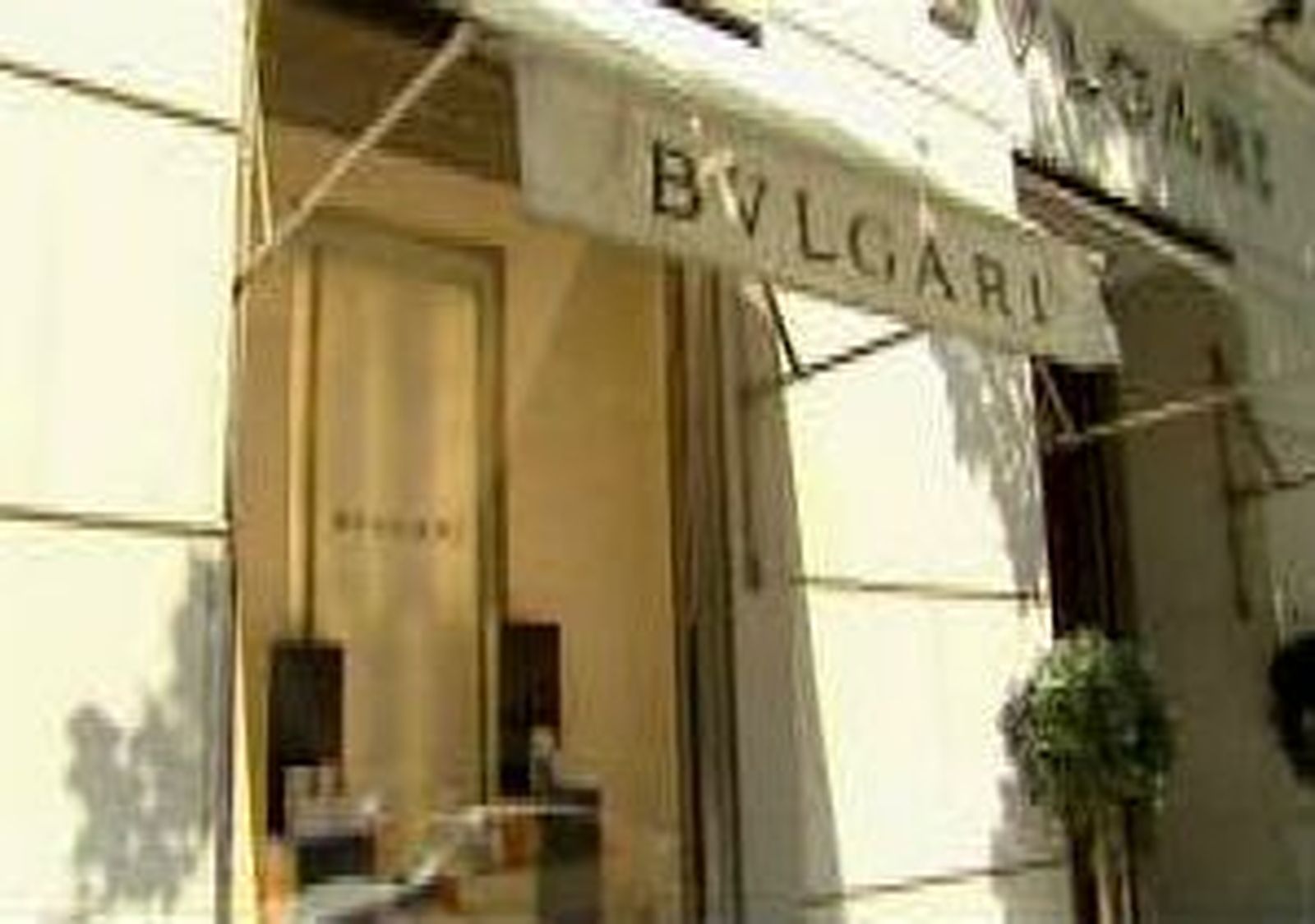 robo_bulgari_2011531V0.wmv
