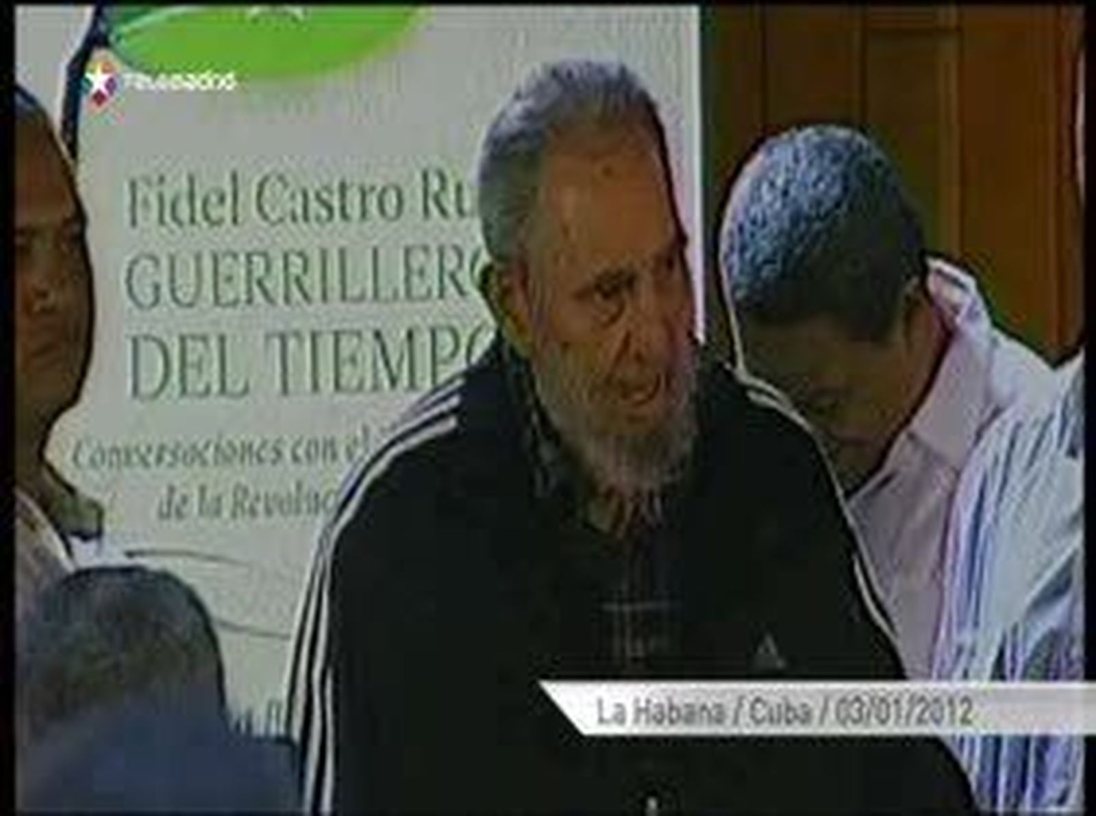 Fidel Castro reaparece para presentar sus memorias
