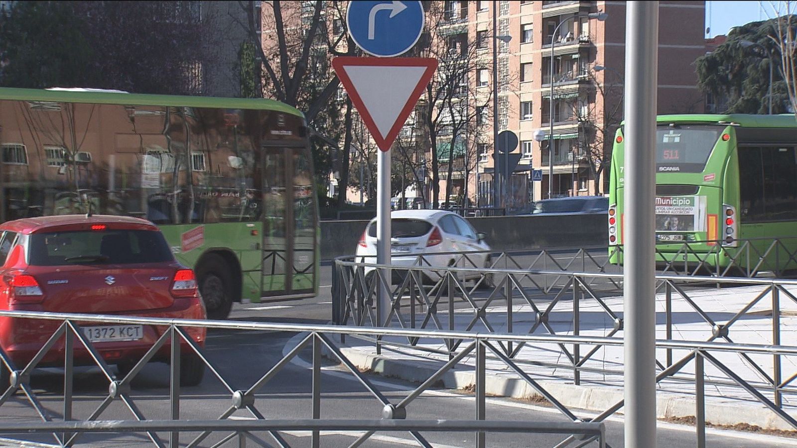 Vecinos de Campamento protestan por algunos cambios para acceder a la A-5