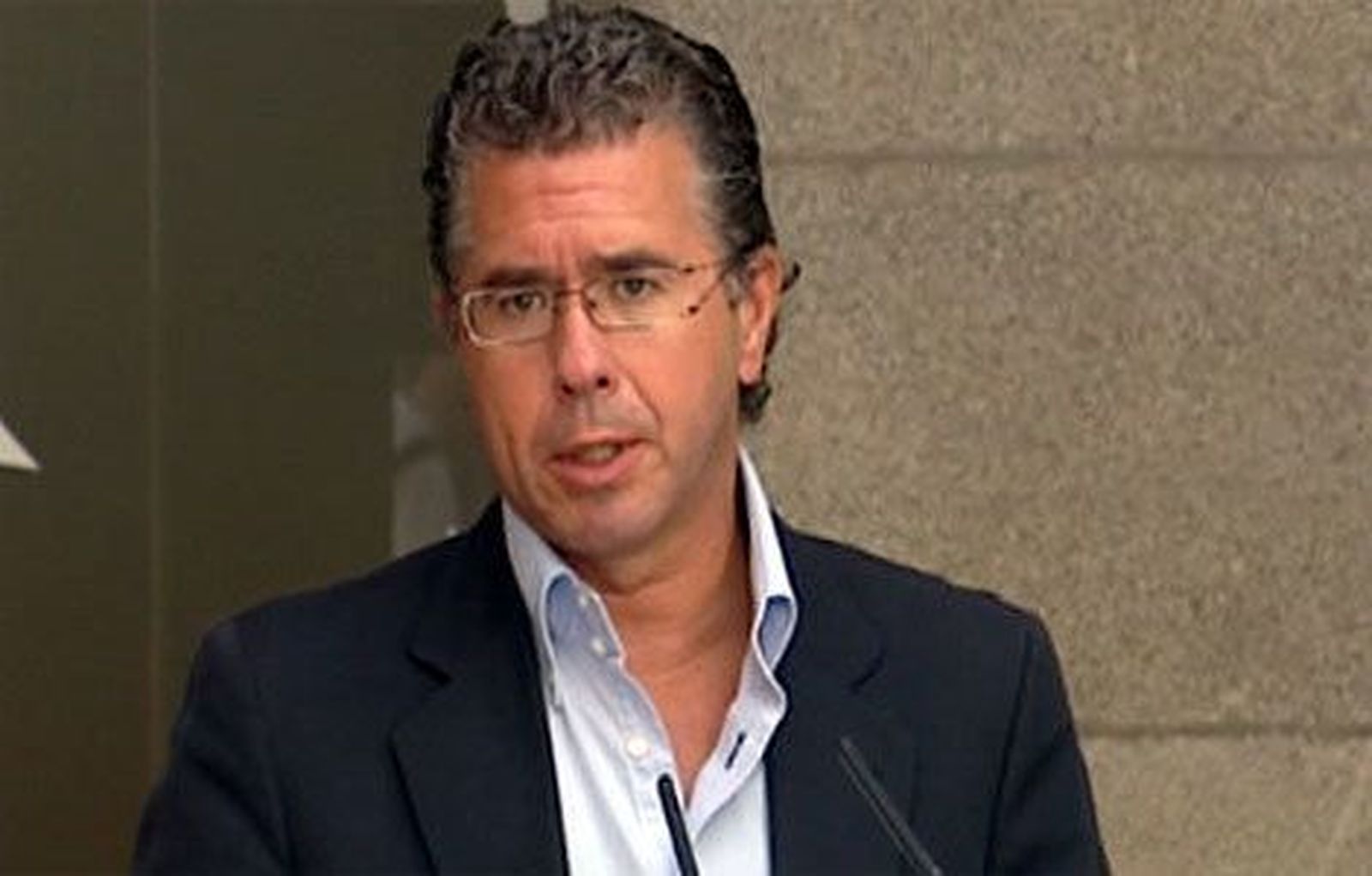 Granados admite una cuenta en Suiza desde 1996 al 2000, antes de su etapa política