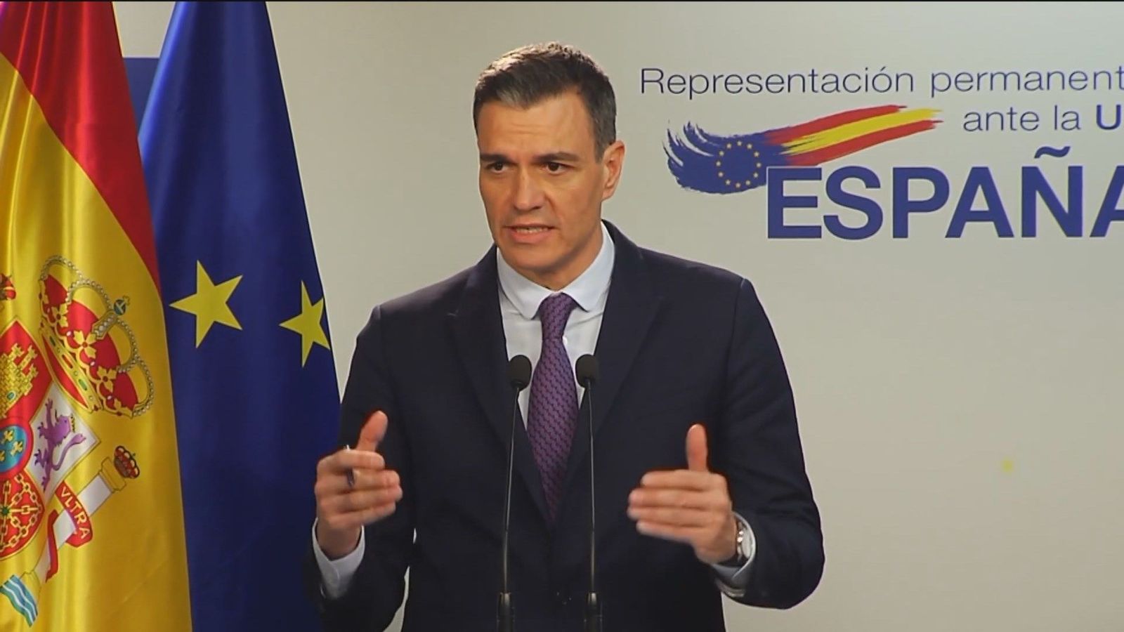 Sánchez niega que el Gobierno de coalición corra peligro por la ley del 'solo sí es sí'