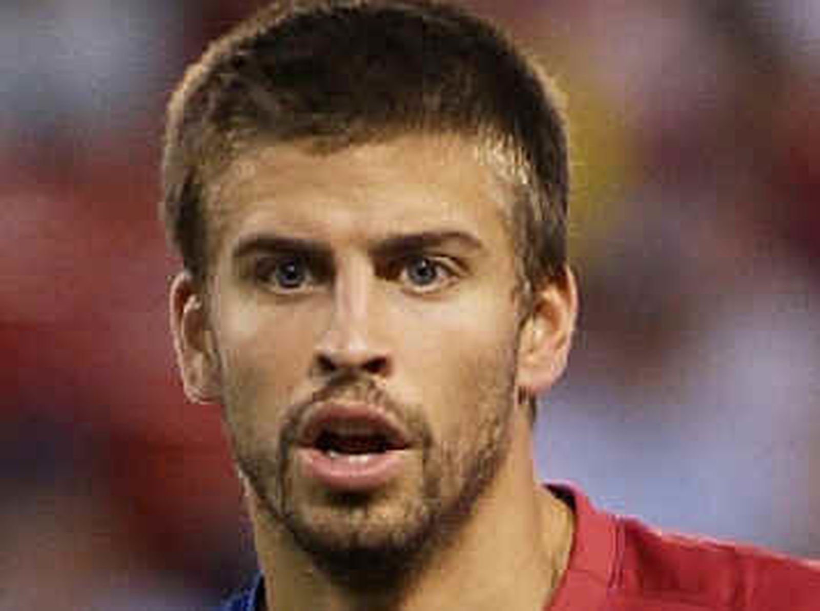 Piqué cree que el Barça dio "un golpe sobre la mesa" al ganar al Valencia