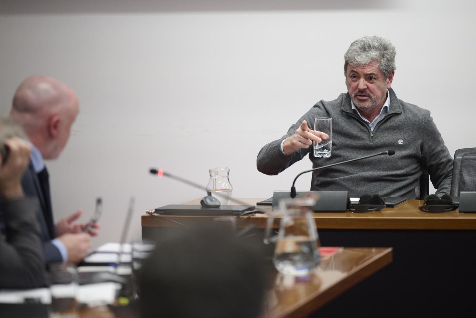Antxon Alonso guarda silencio en la comisión de investigación del caso Koldo en Navarra