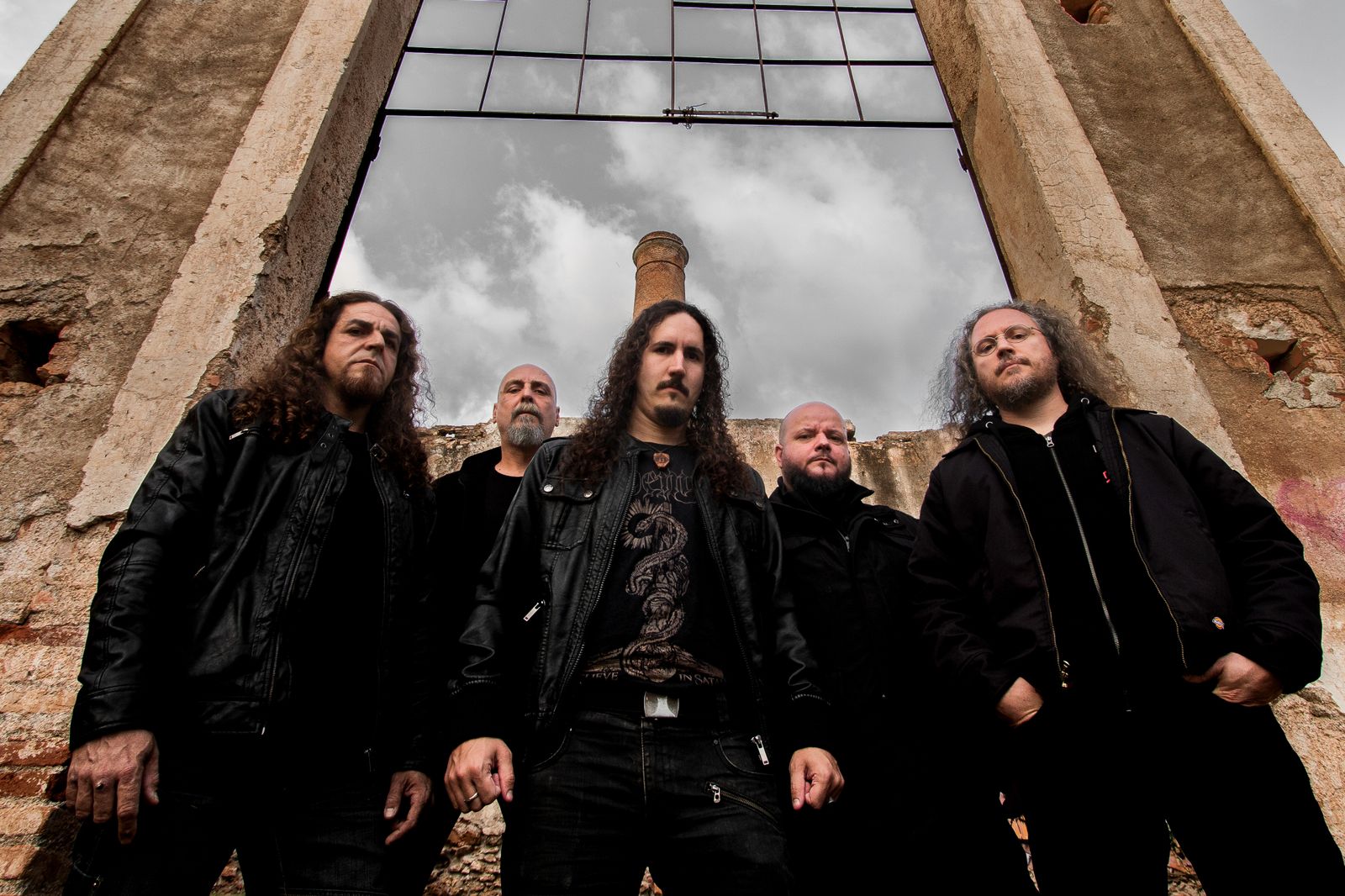 Thyrant presenta el nuevo videoclip de ‘Dunes Of Desolation’