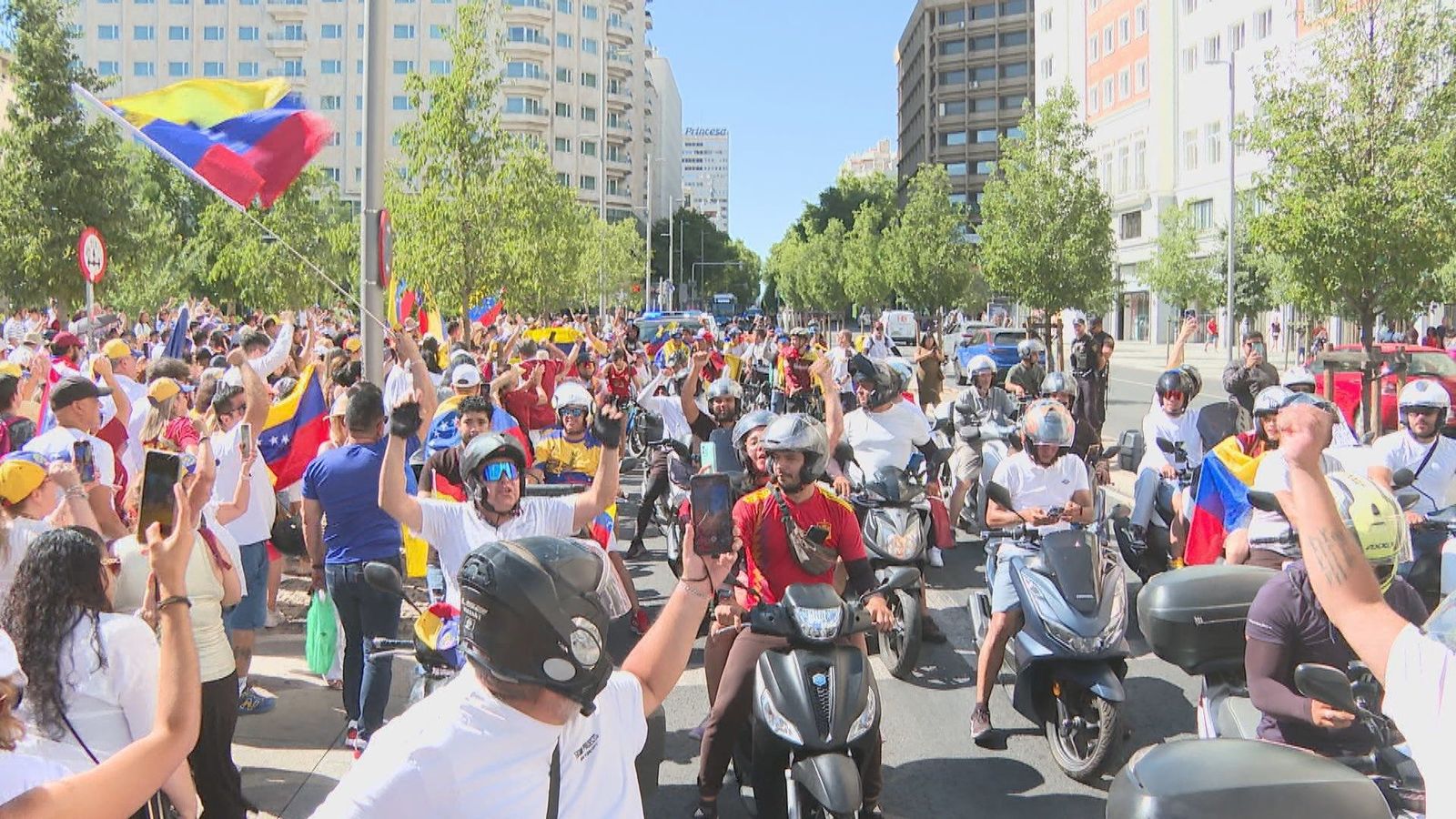 Venezolanos en Madrid denuncian "fraude electoral" y convocan una manifestación en Sol