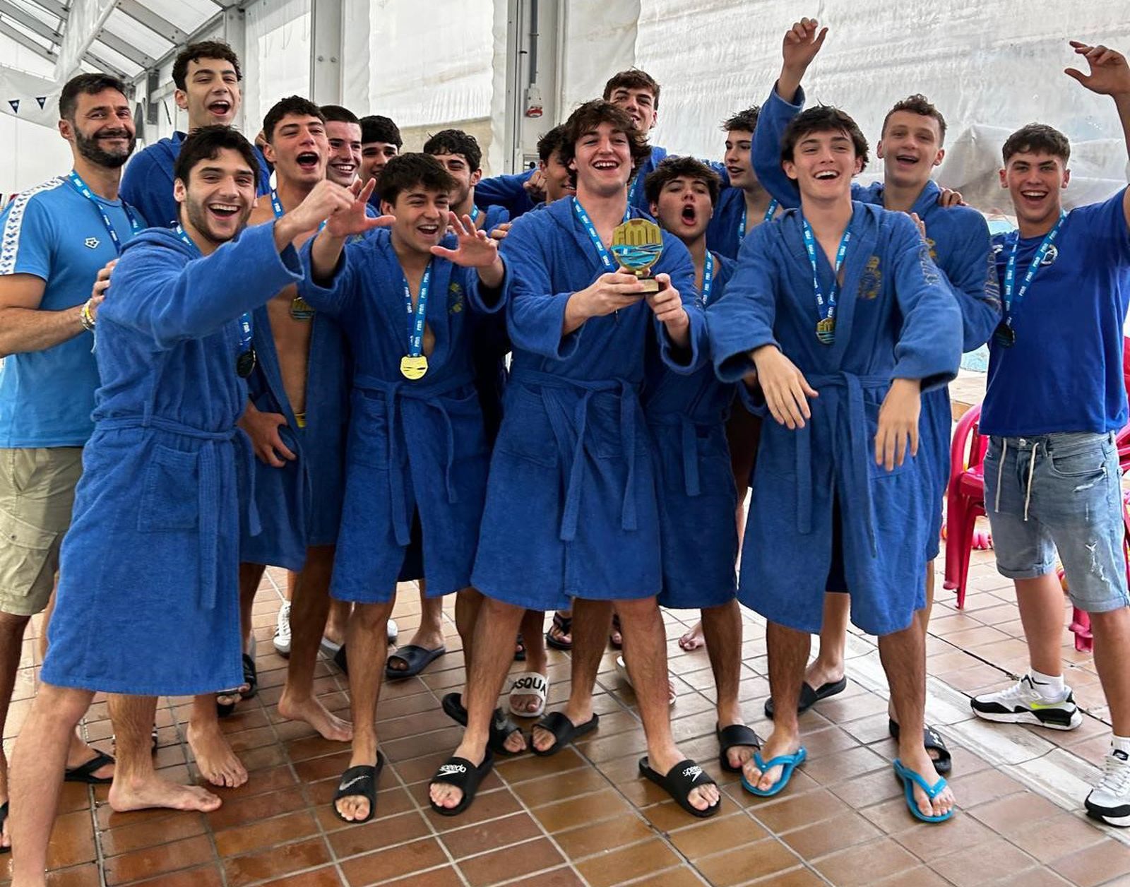 Geodesic Real Canoe NC v Juvenil