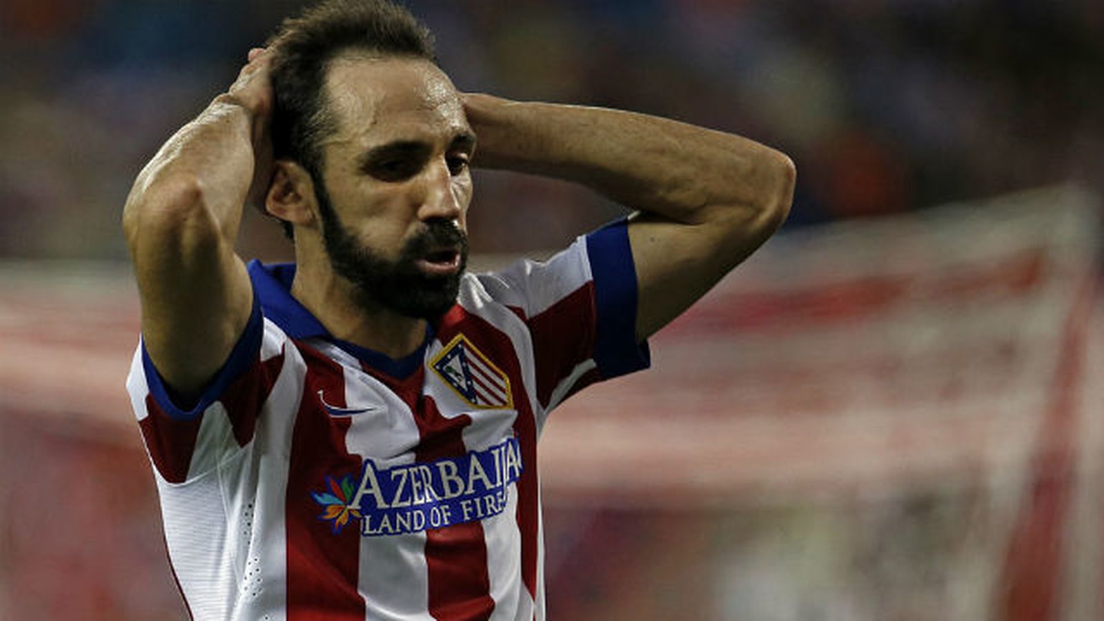 Juanfran, única baja del Atlético para Londres