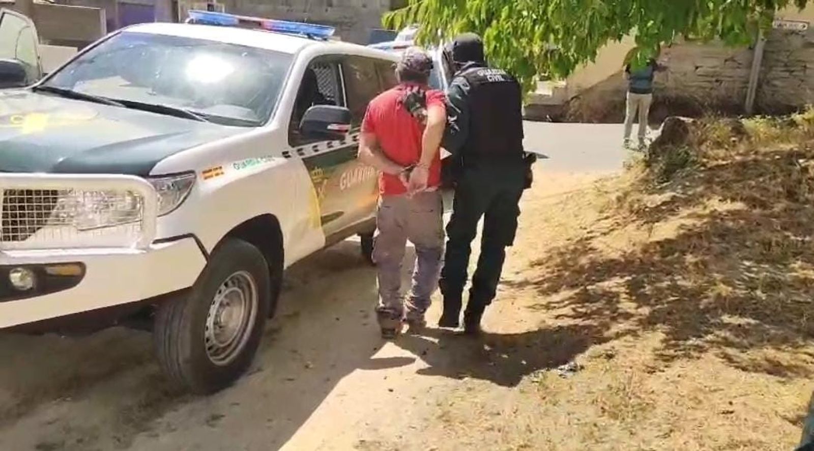 Detención de un hombre en relación al incendio forestal de Vilardevós (Orense)