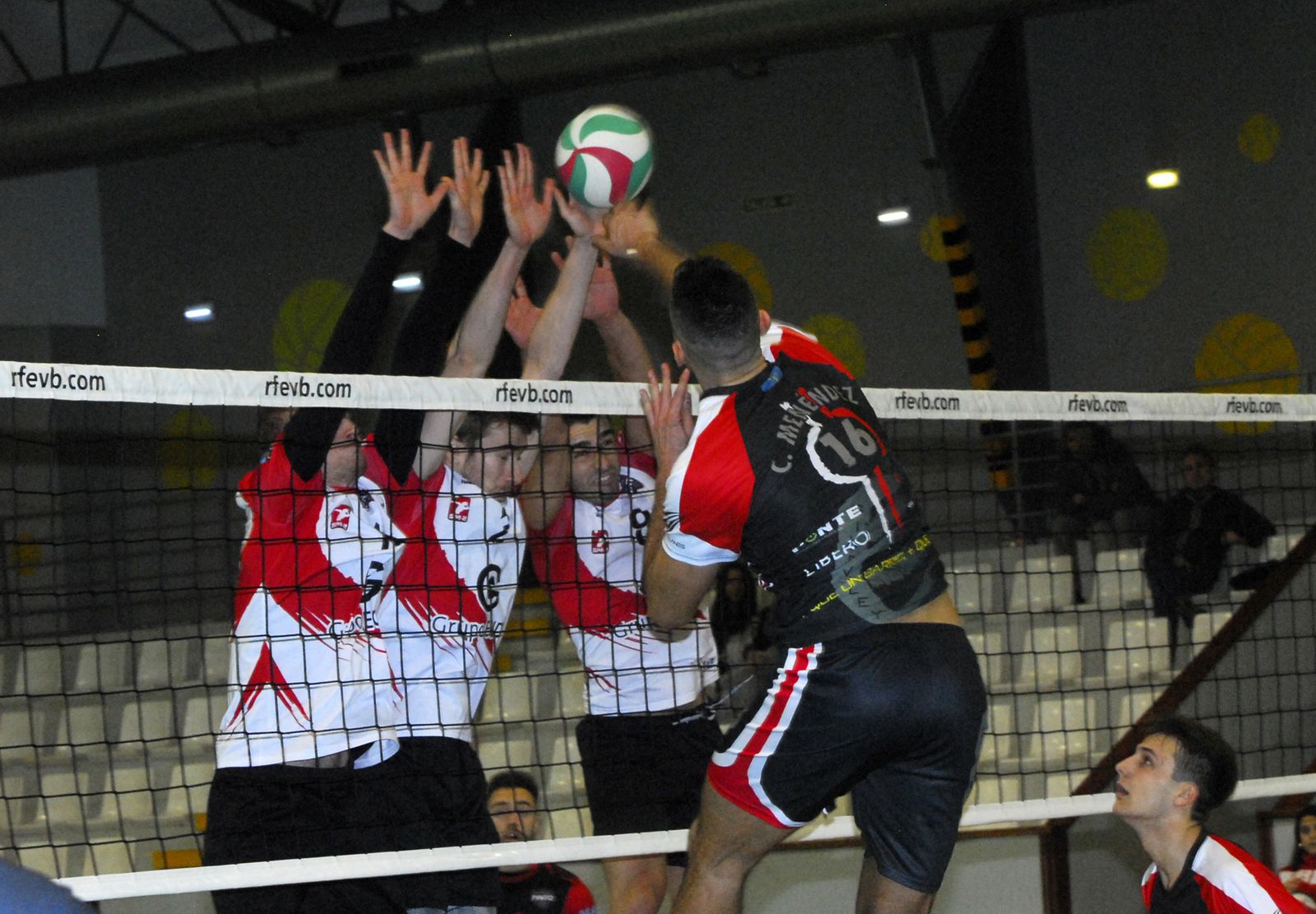 Voleibol Pinto