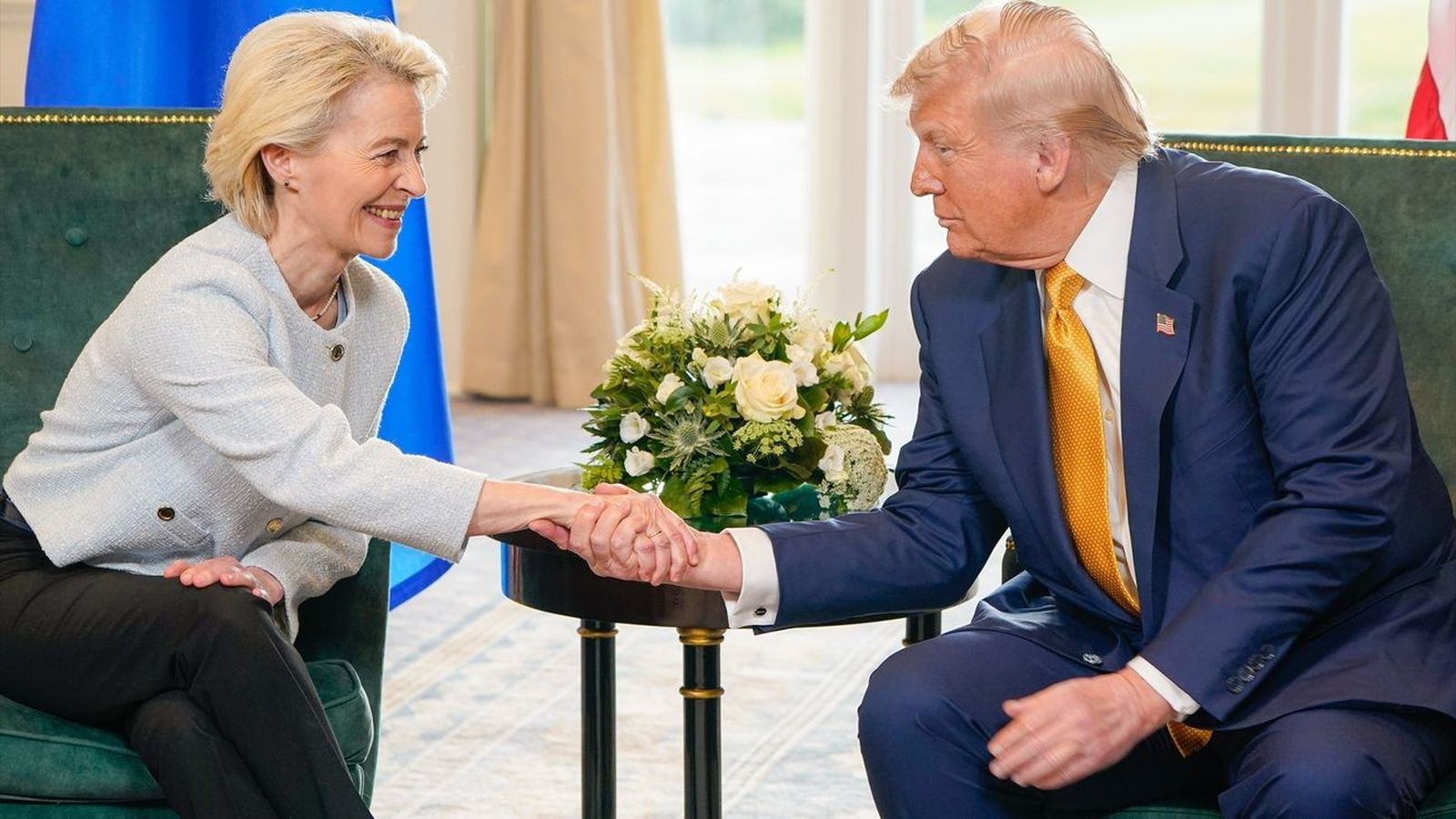 La presidenta de la Comisión Europea, Ursula von der Layen, y el presidente de EEUU, Donald Trump