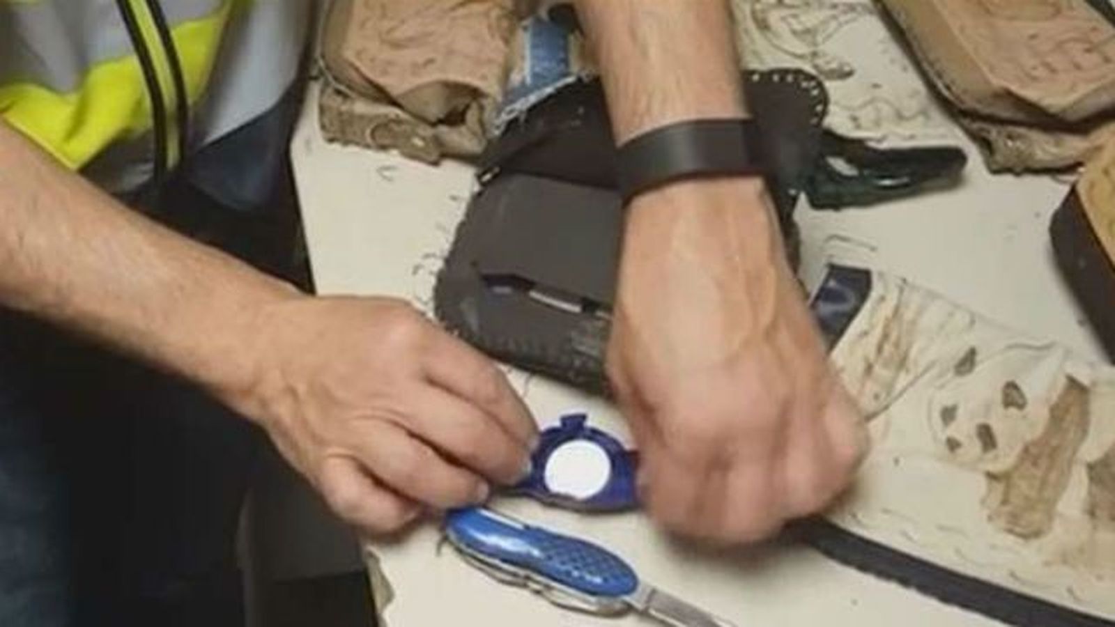 Detenida en Barajas con 3,5 kilos de cocaína ocultos en 48 bolsos