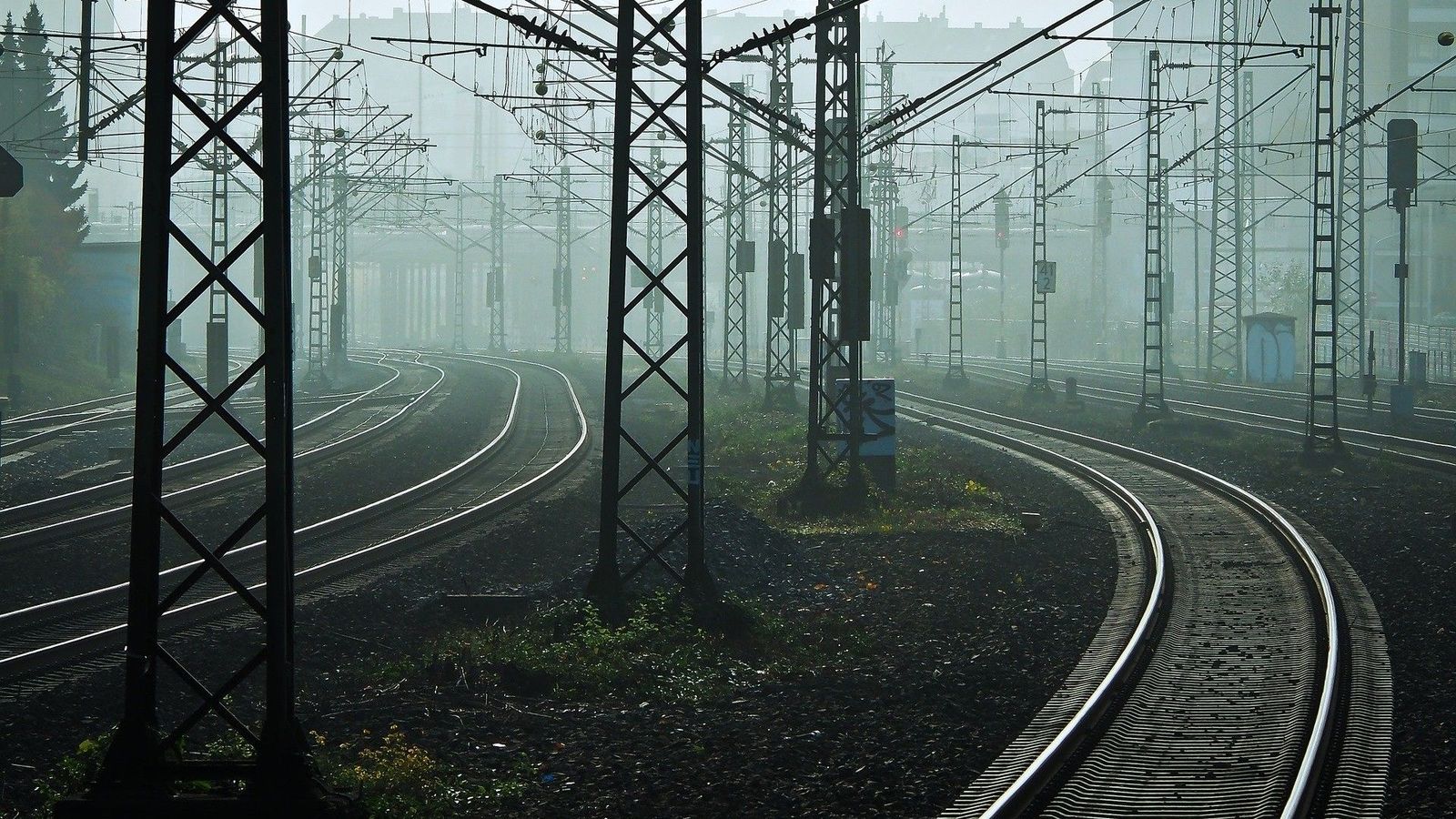 El horror de vivir junto a las vías en Atocha