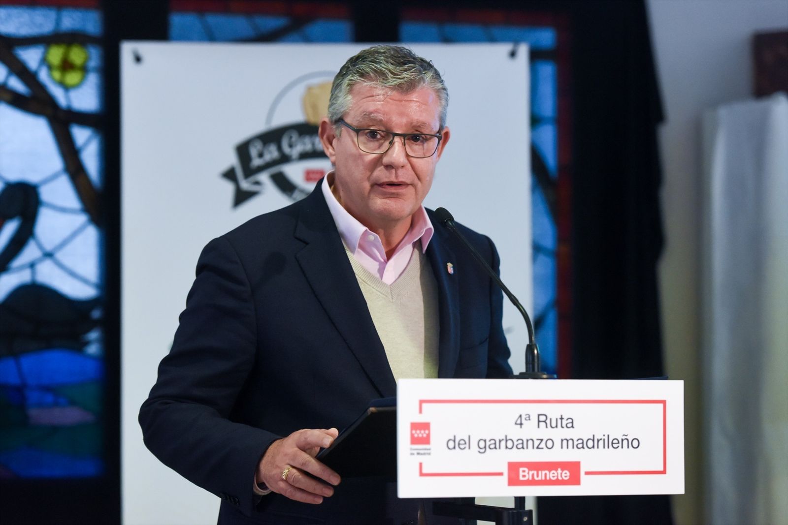 EuropaPress_4946339_alcalde_brunete_jose_manuel_hoyo_interviene_clausura_iv_ruta_garbanzo