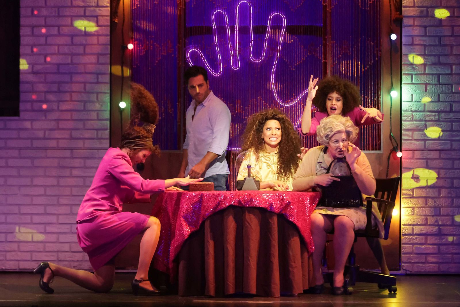 Vuelve a la Gran Vía de Madrid el musical 'Ghost'