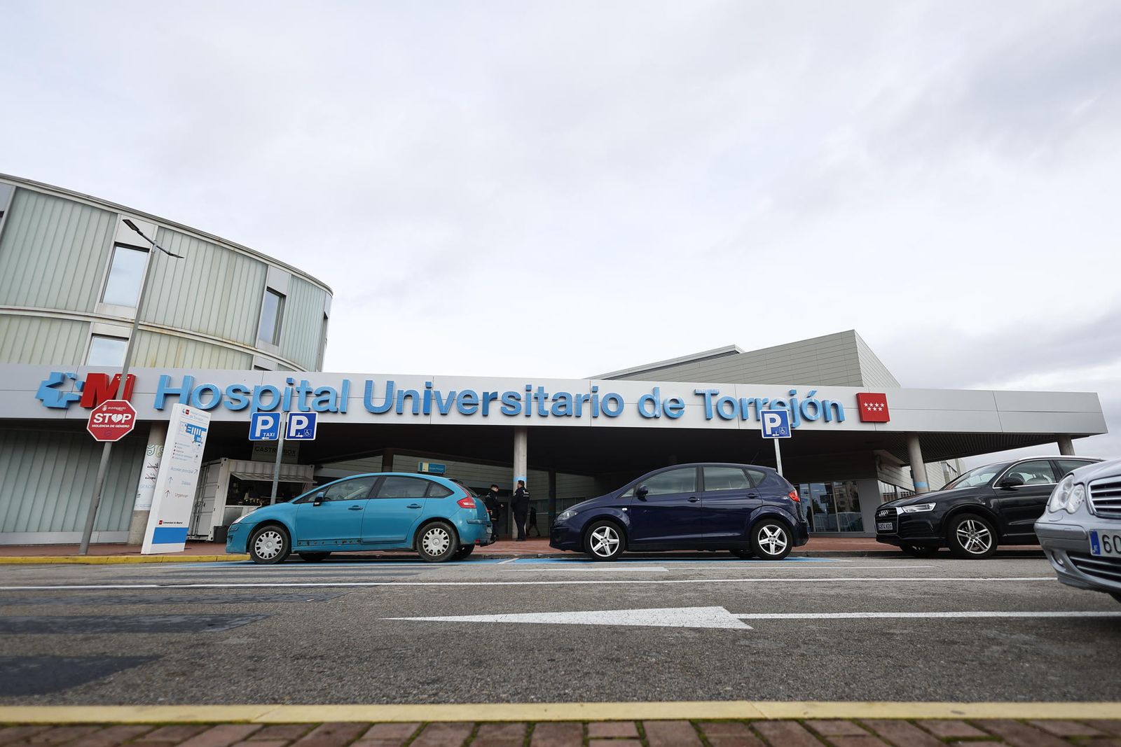 Entrada del Hospital de Torrejón de Ardoz gestionado por el grupo sanitario Ribera Salud