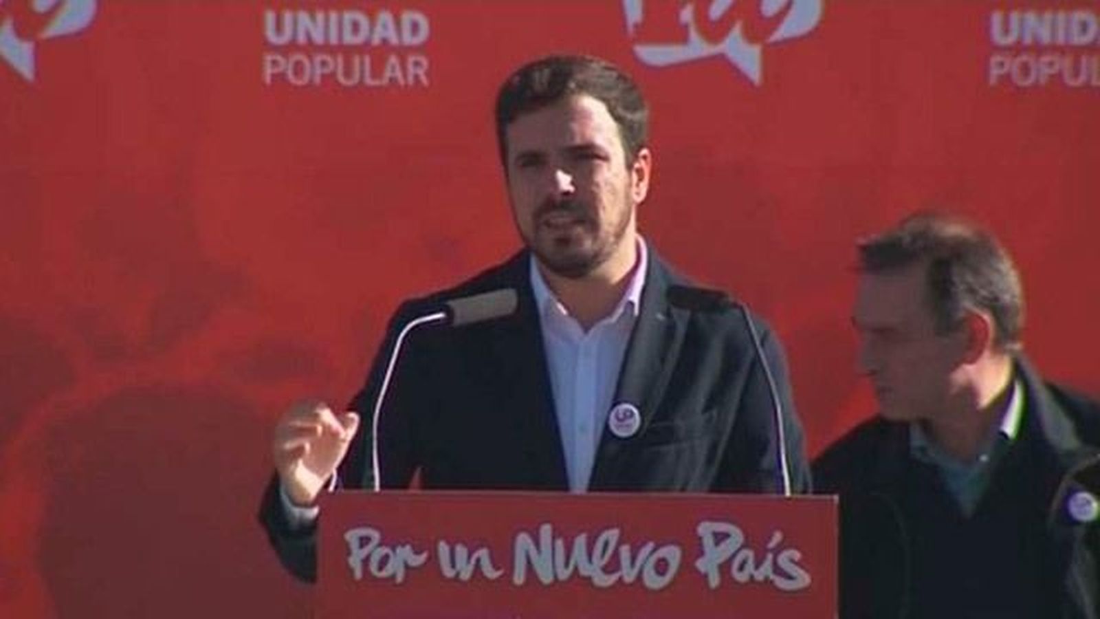 Garzón rechaza"reformas parciales" de la Constitución limitadas  a las "élites" de los partidos