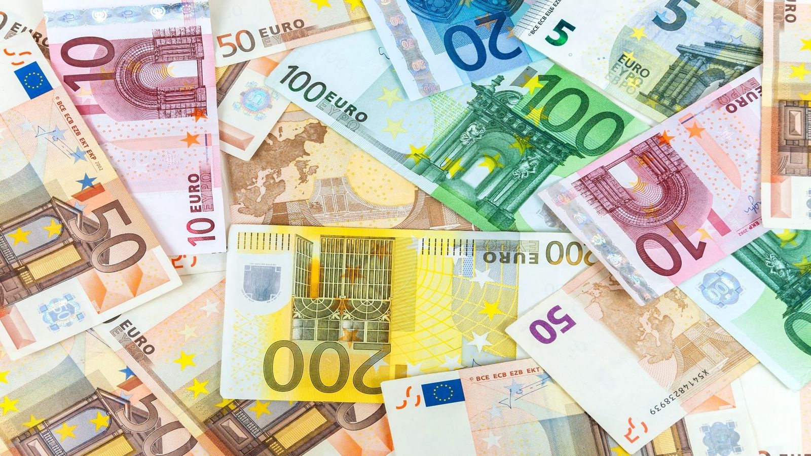¿Cómo podemos distinguir un billete verdadero de uno falso?