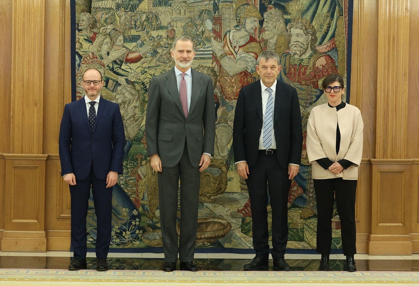 Felipe VI se reúne con el comisionado de la ONU para los refugiados palestinos