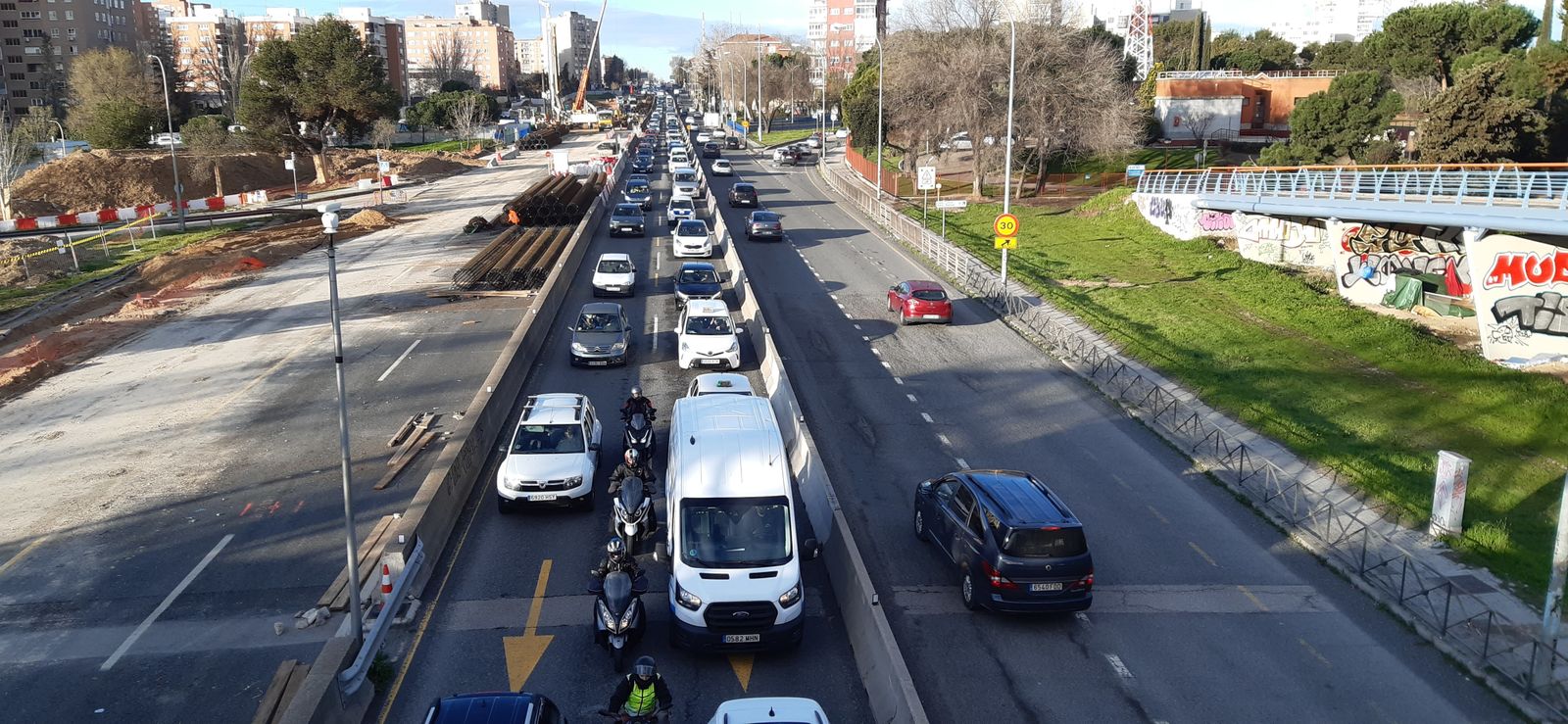 Estado del tráfico en el Paseo de Extremadura a la altura de Aluche