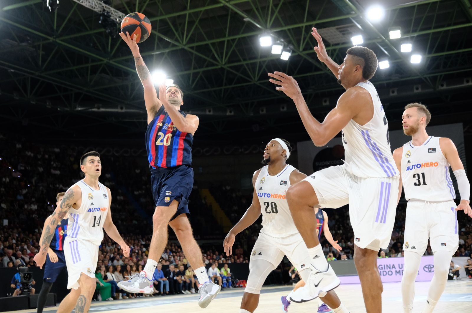 Real Madrid vs Barça en la Euroliga 2022