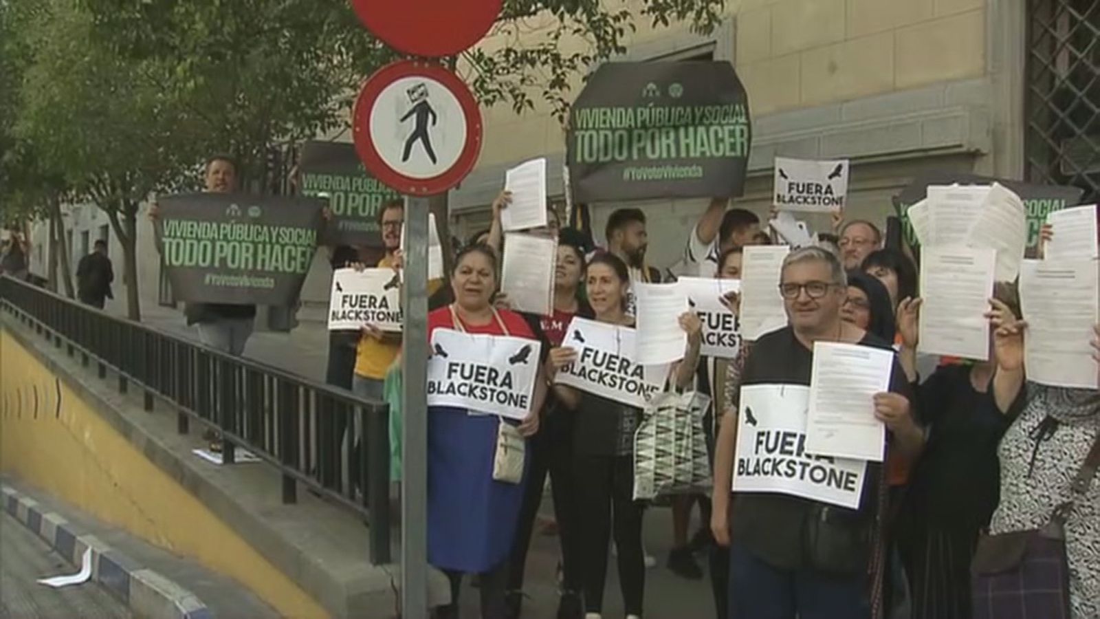 Protestan ante el Ayuntamiento
