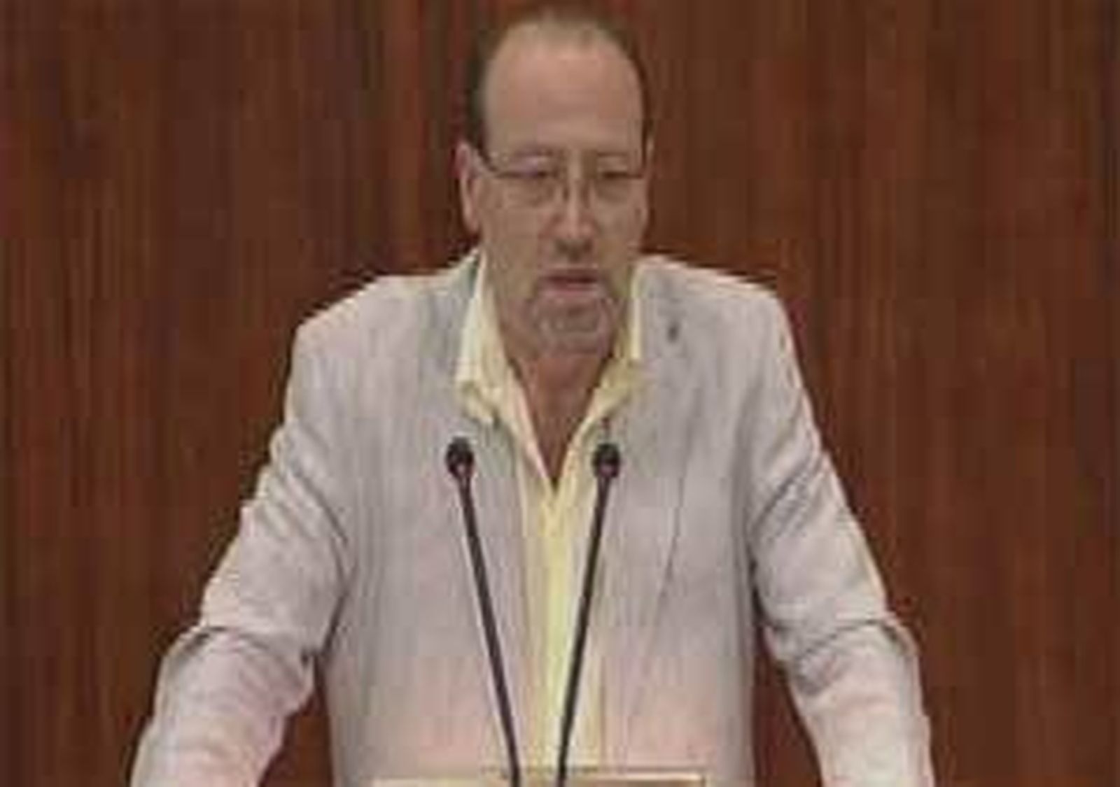 IU estudiará si procede sancionar a su diputado Reneses, imputado por acoso sexual