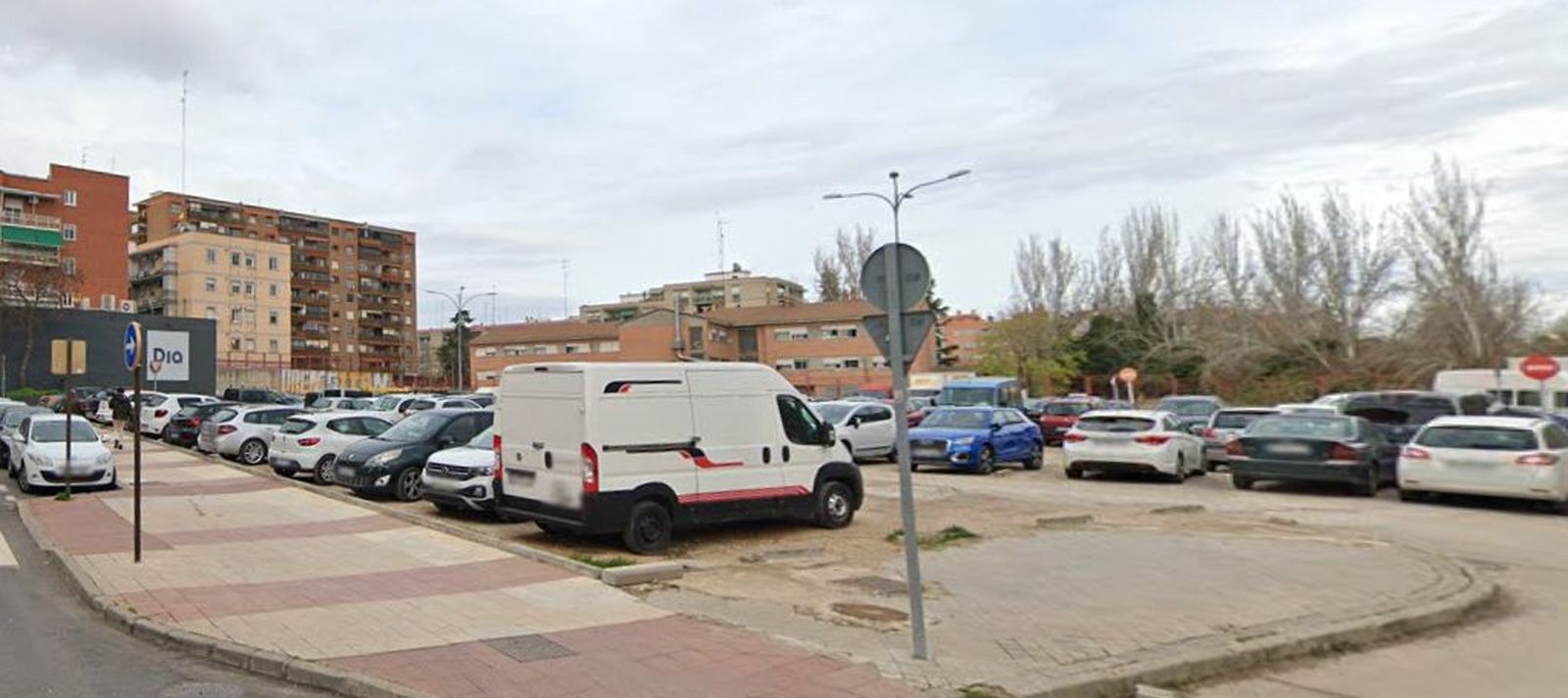 Actual zona de estacionamiento cerca de la calle Jabonería de Alcorcón